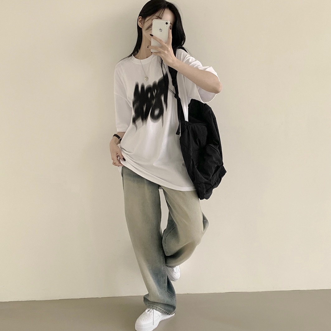 【優惠預訂】男女可穿！韓國OVERSIZE 街頭塗鴉風TEE（6色）