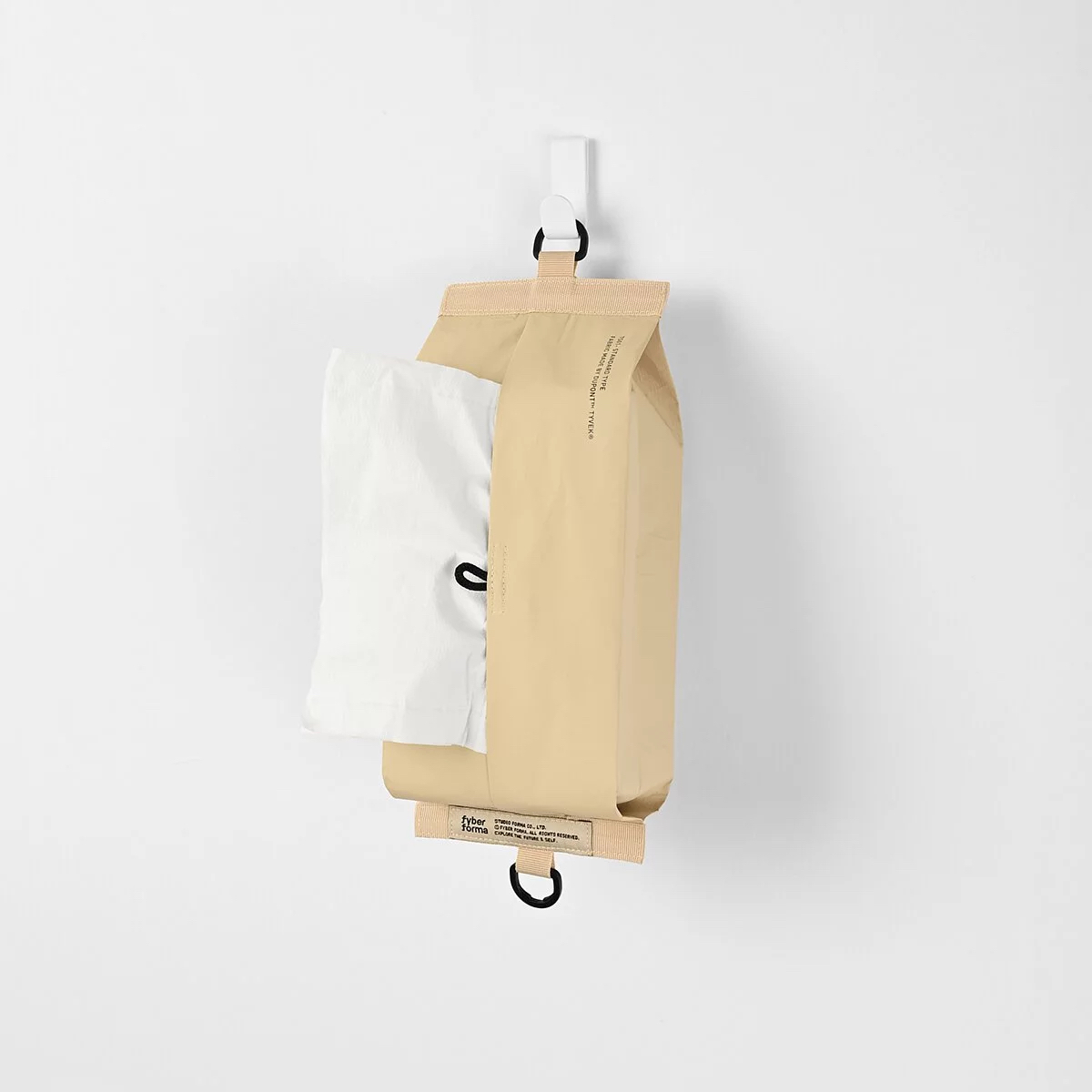 TS01 吊掛式衛生紙套 - 裸沙 by fyberforma