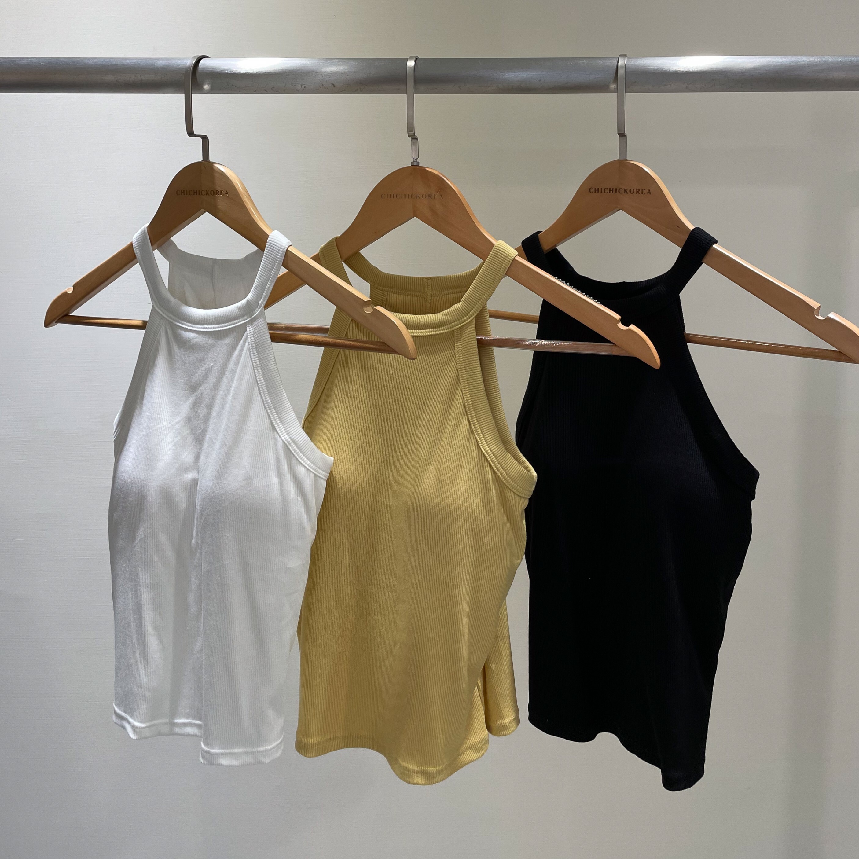 N02骨感削肩Bra Top(黑)