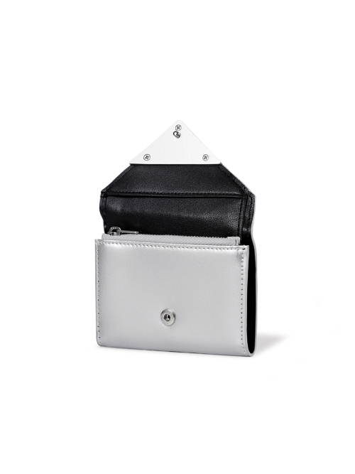 ◇Fennec◇ LACQUER TRIANGLE WALLET MATT SILVER MUSINSA | fennec LACQUER TRIANGLE WALLET - MATT SILVER