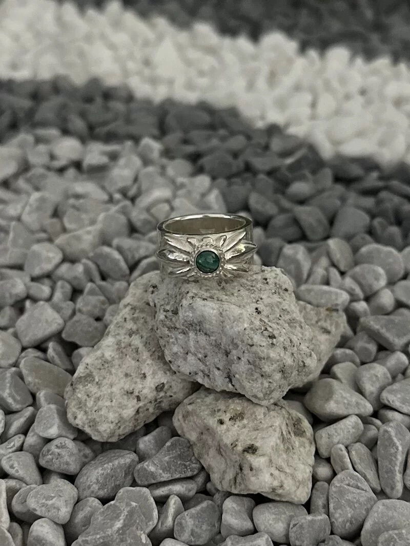 Flower Concho Ring 紫水晶 & 孔雀石