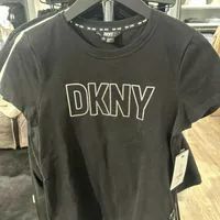 [S] DKNY FOIL OUTLINE LOGO TEE,BLACK/SILVER, DP4T9783-BSV (SD922)