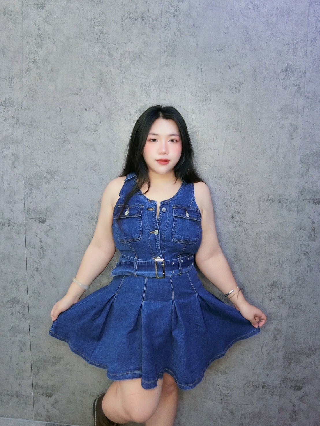 牛仔翻領收腰百摺洋