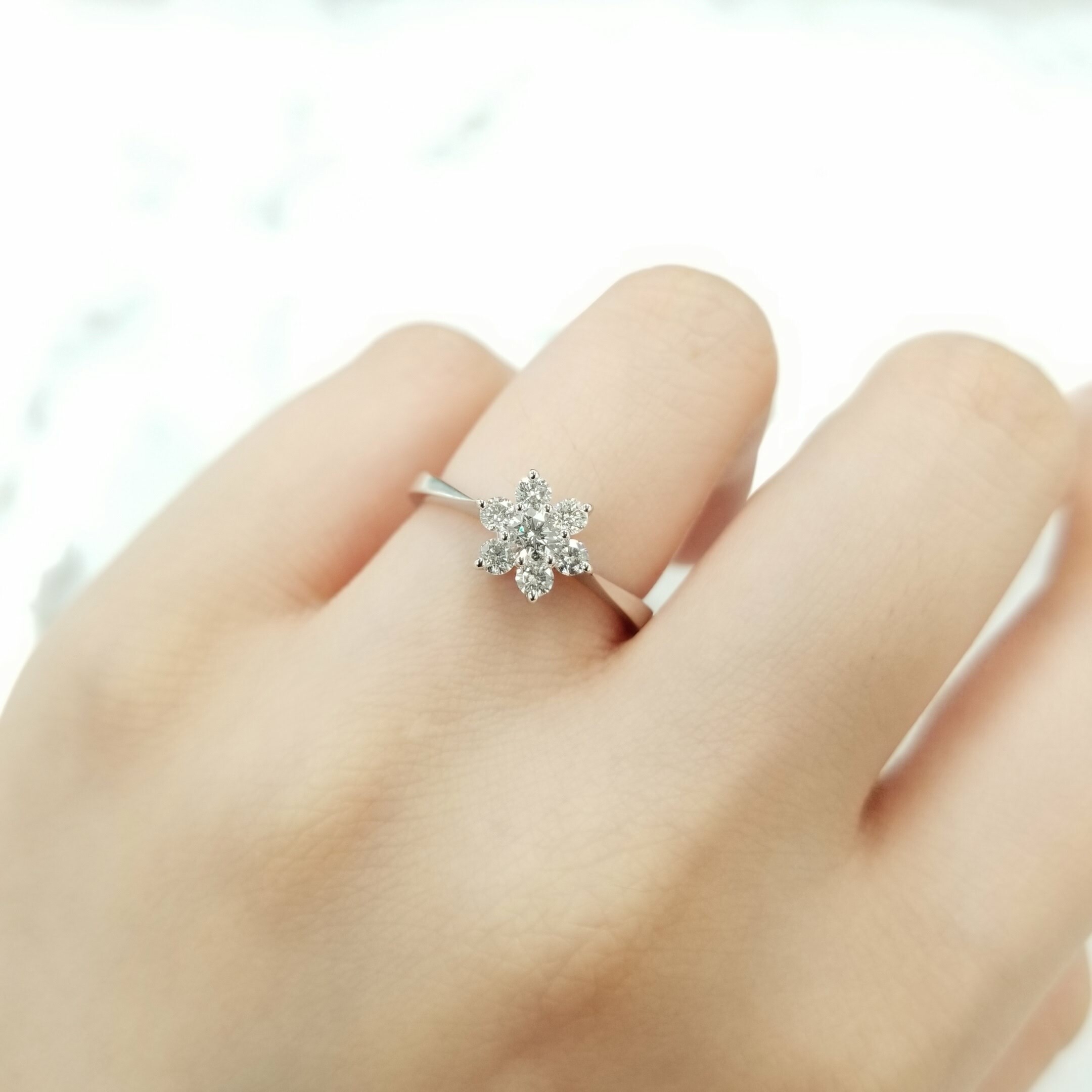 18K White Gold 0.39ct Diamond Ring