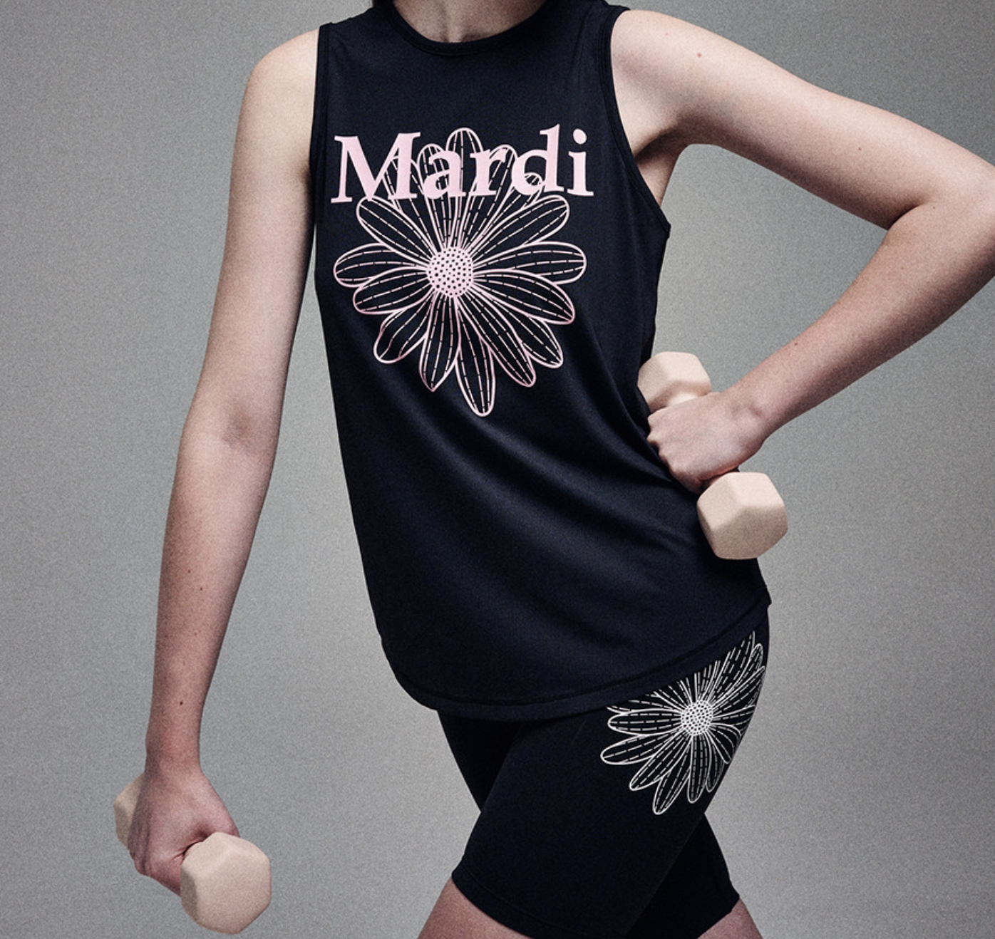 ●Mardi Mercredi●AIRLIFT sleeveless tank top_BLACK PINK MARDI MERCREDI AIRLIFT Flowermardi Sleeveless Tank Top