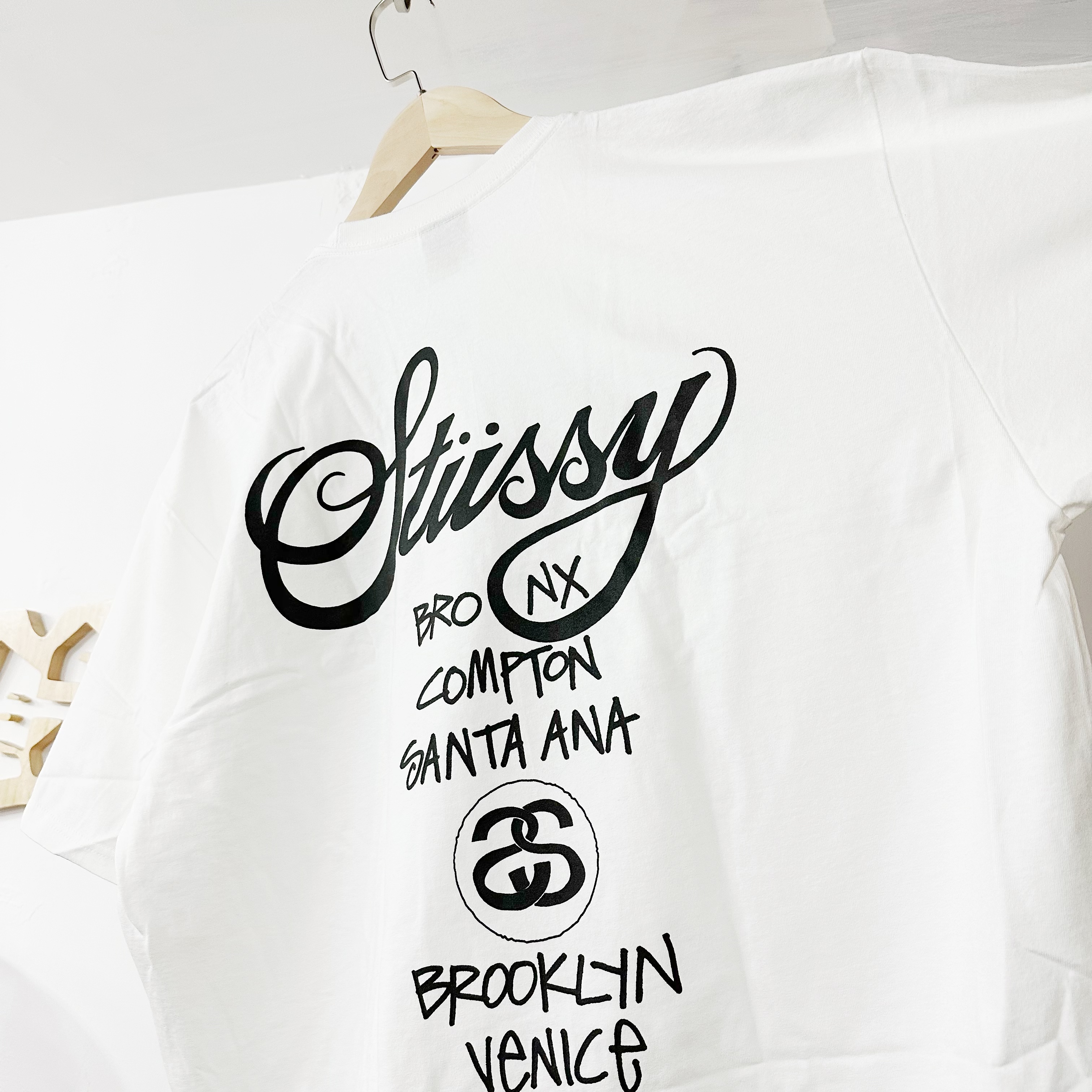 STUSSY WORLD TOUR TEE - WHITE