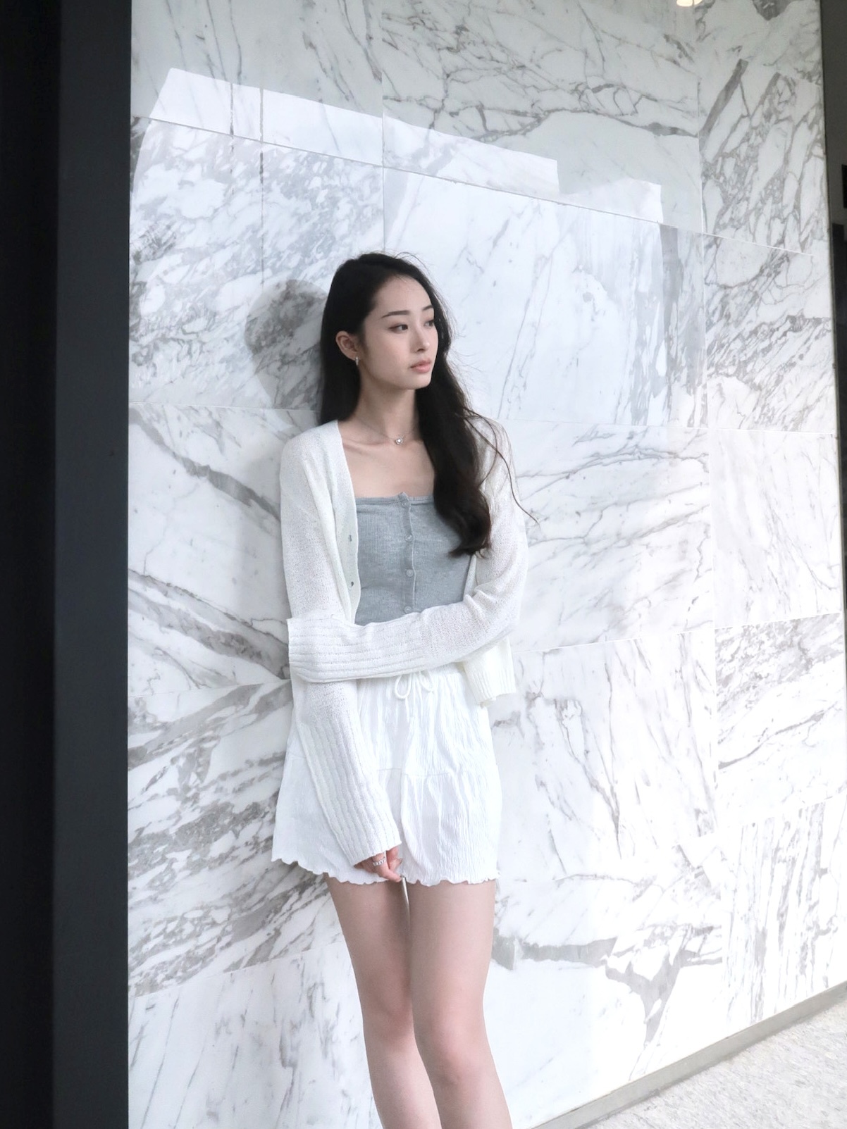 微透感薄身小外套〈三色入〉