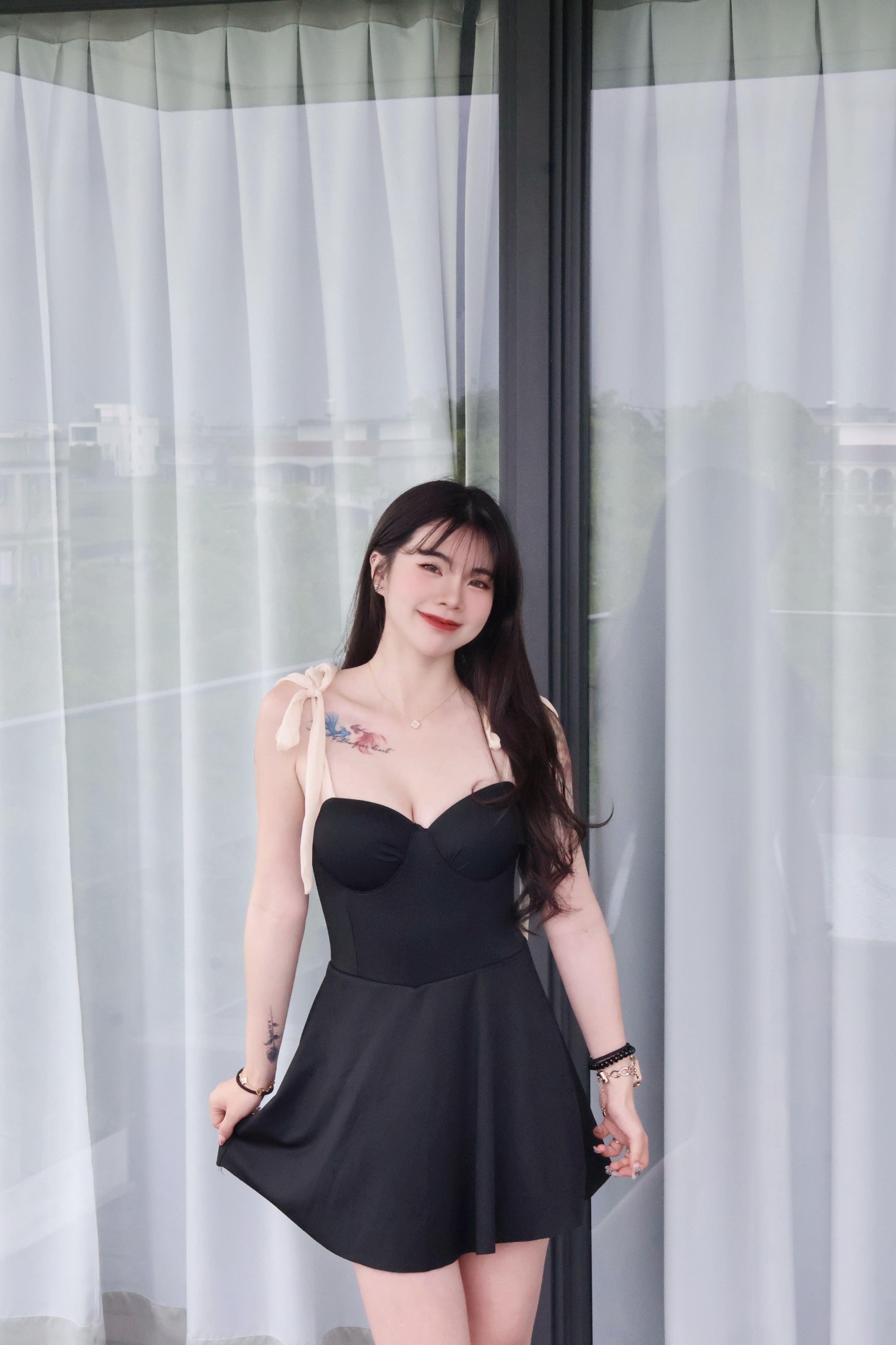 蝴蝶結綁帶連身泳裙🖤