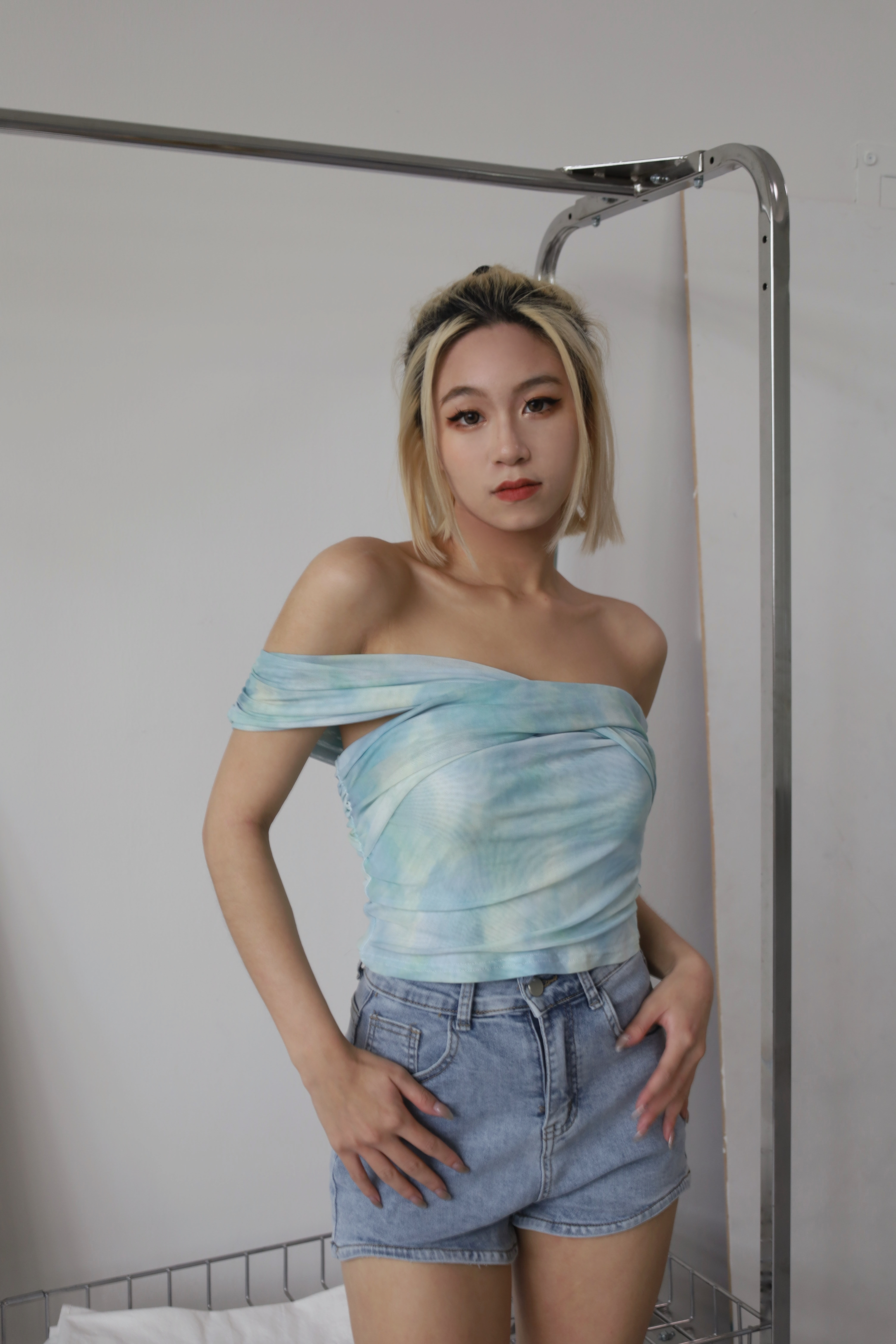 氣質暈染網紗一字領