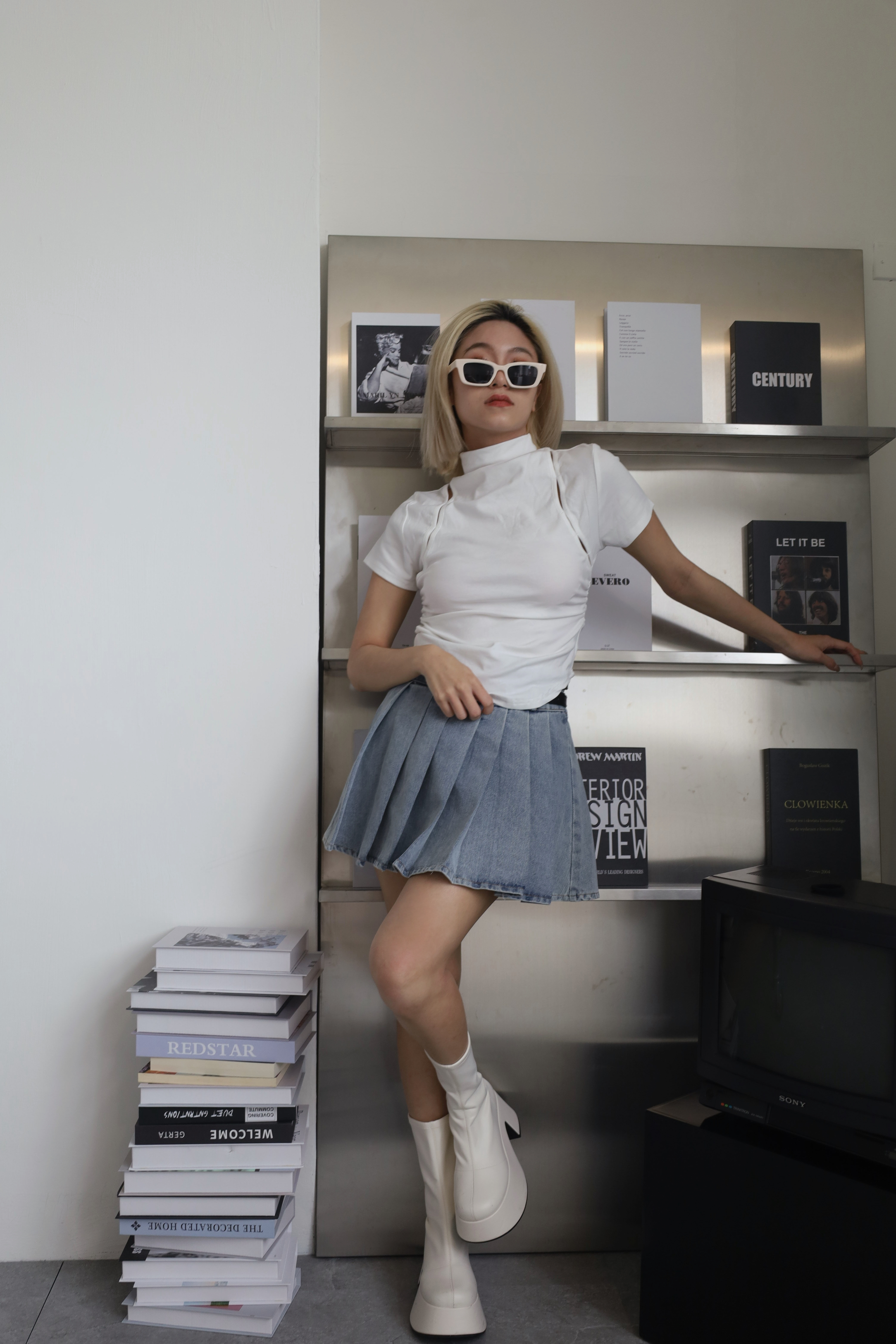 個性簍空抓皺上衣