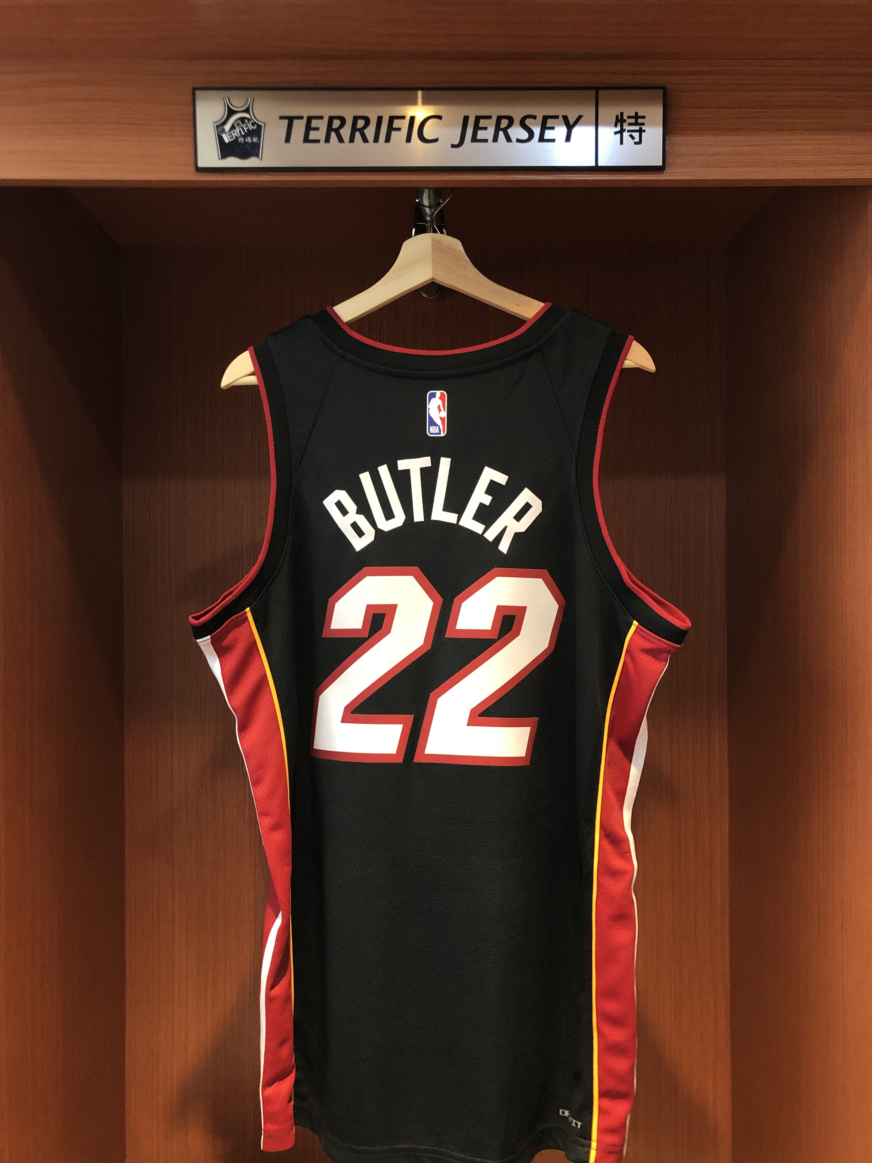 NBA球衣 Jimmy Butler 邁阿密熱火黑 Icon Nike Swingman 球迷版 熱轉印 全新