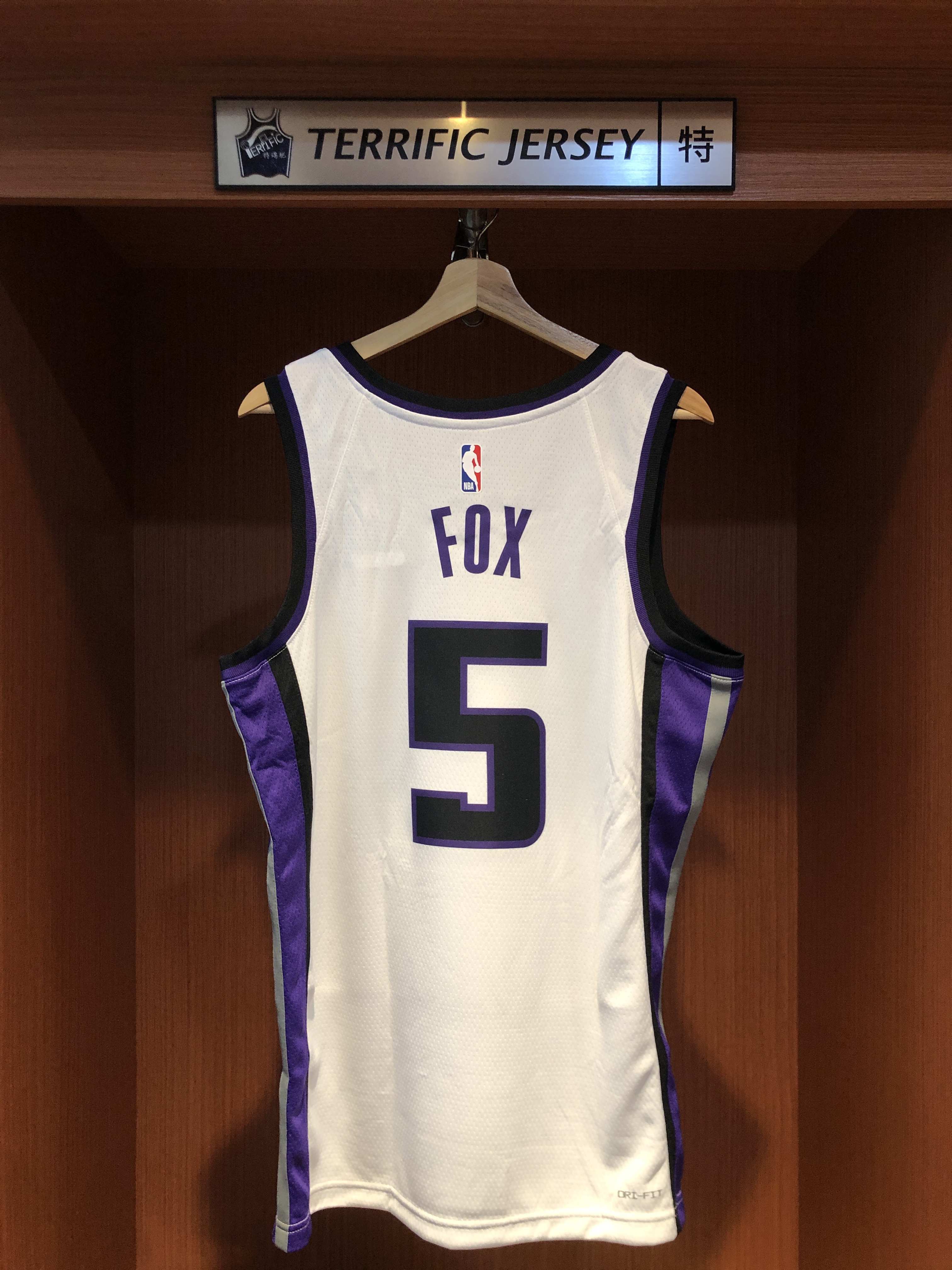 NBA球衣 De'Aaron Fox 沙加緬度國王白 Association Nike Swingman 球迷版 熱轉印 全新