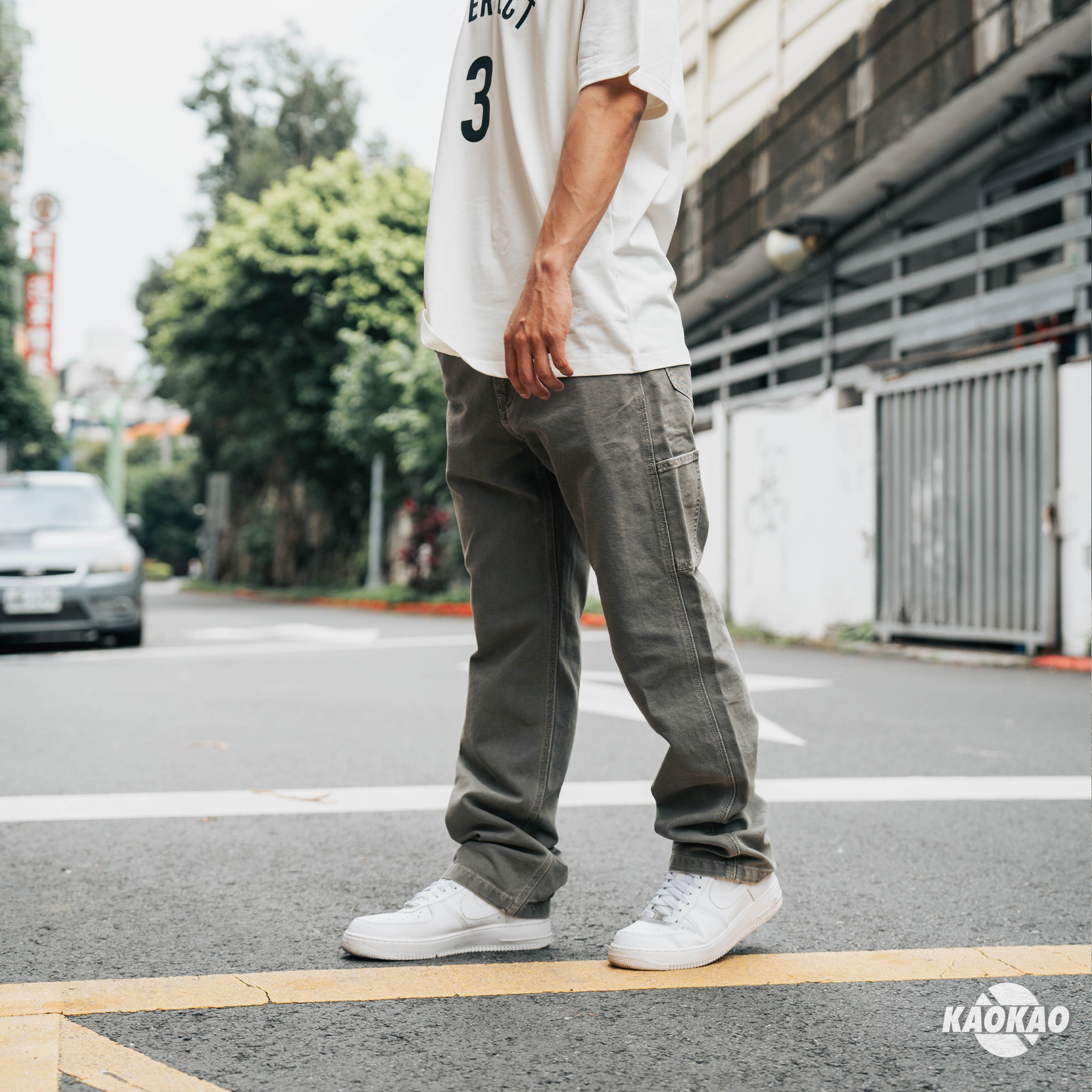 日本連線 Levi's 568 重磅 畫家牛仔褲 寬版直筒 牛仔長褲【LEVIS568404447】