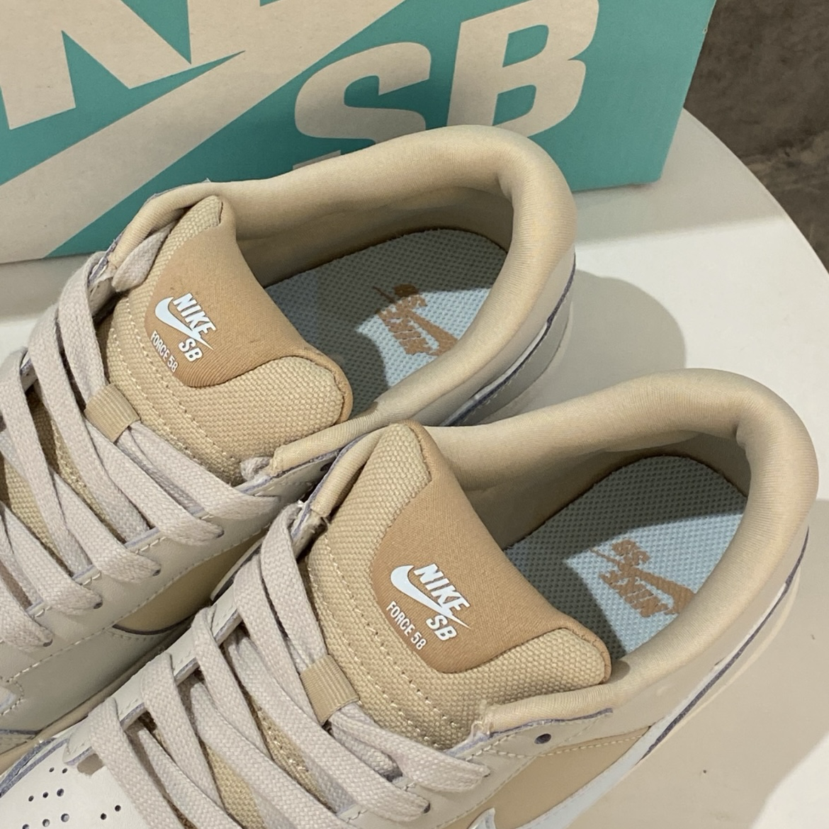 Nike SB Force 58 Premium 米白卡其 奶茶色 刺繡小勾 輕量板鞋