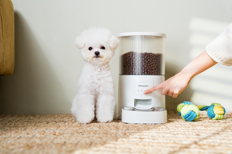 樂信 FEEDMATE 寵物智能餵食器