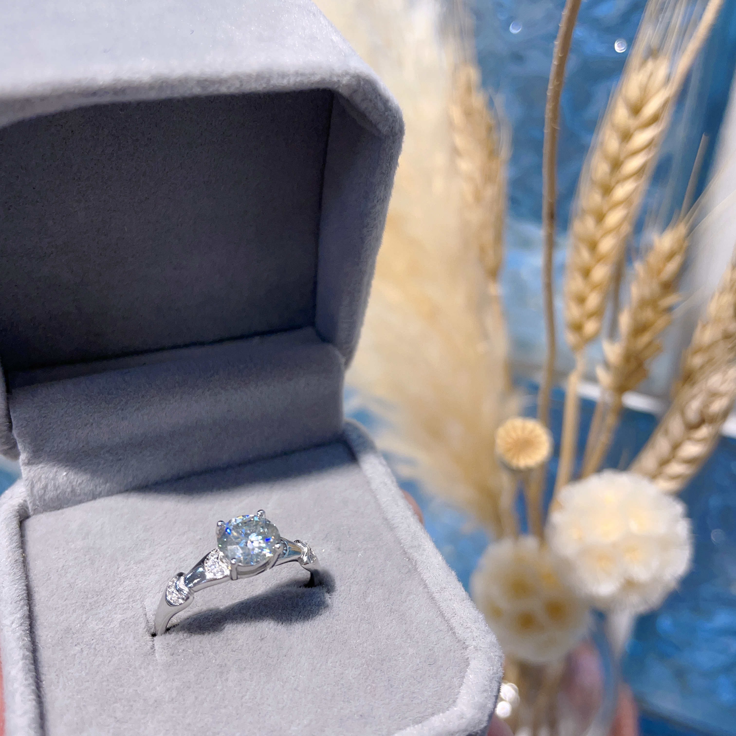 E421 莫桑戒指 1.00ct