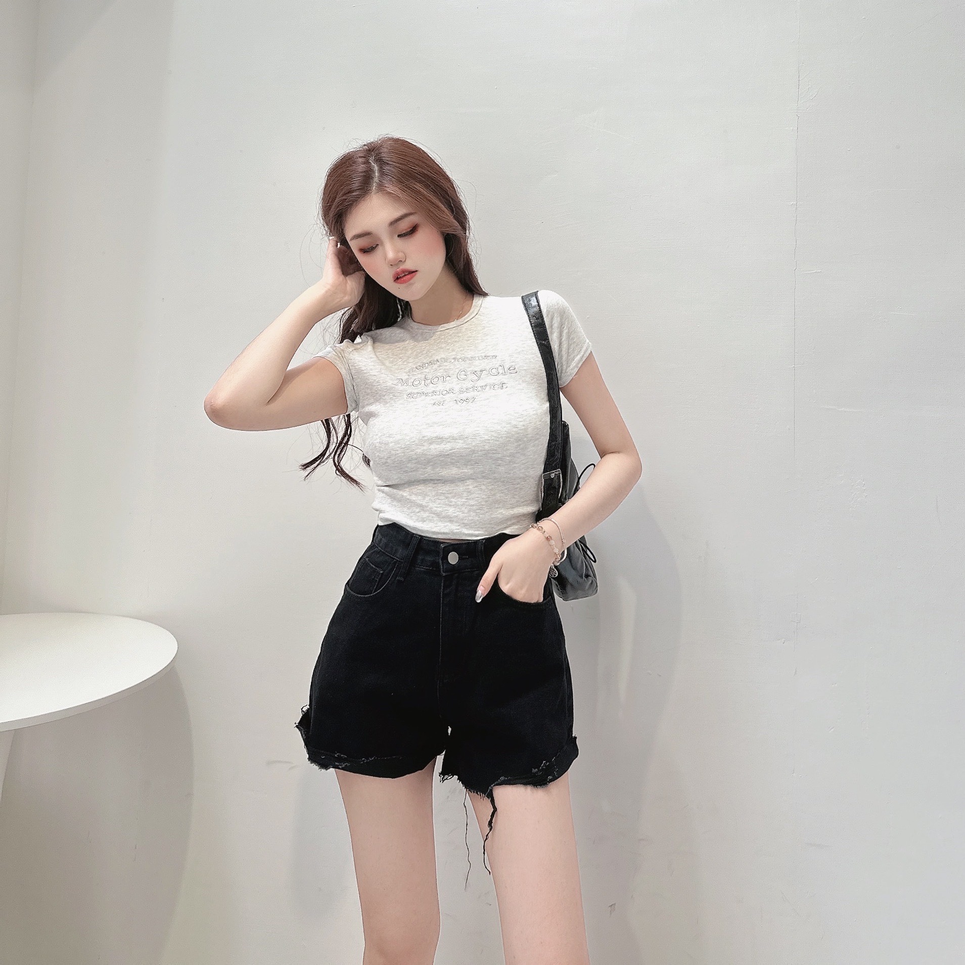 蝴蝶結口袋牛仔短褲/二色