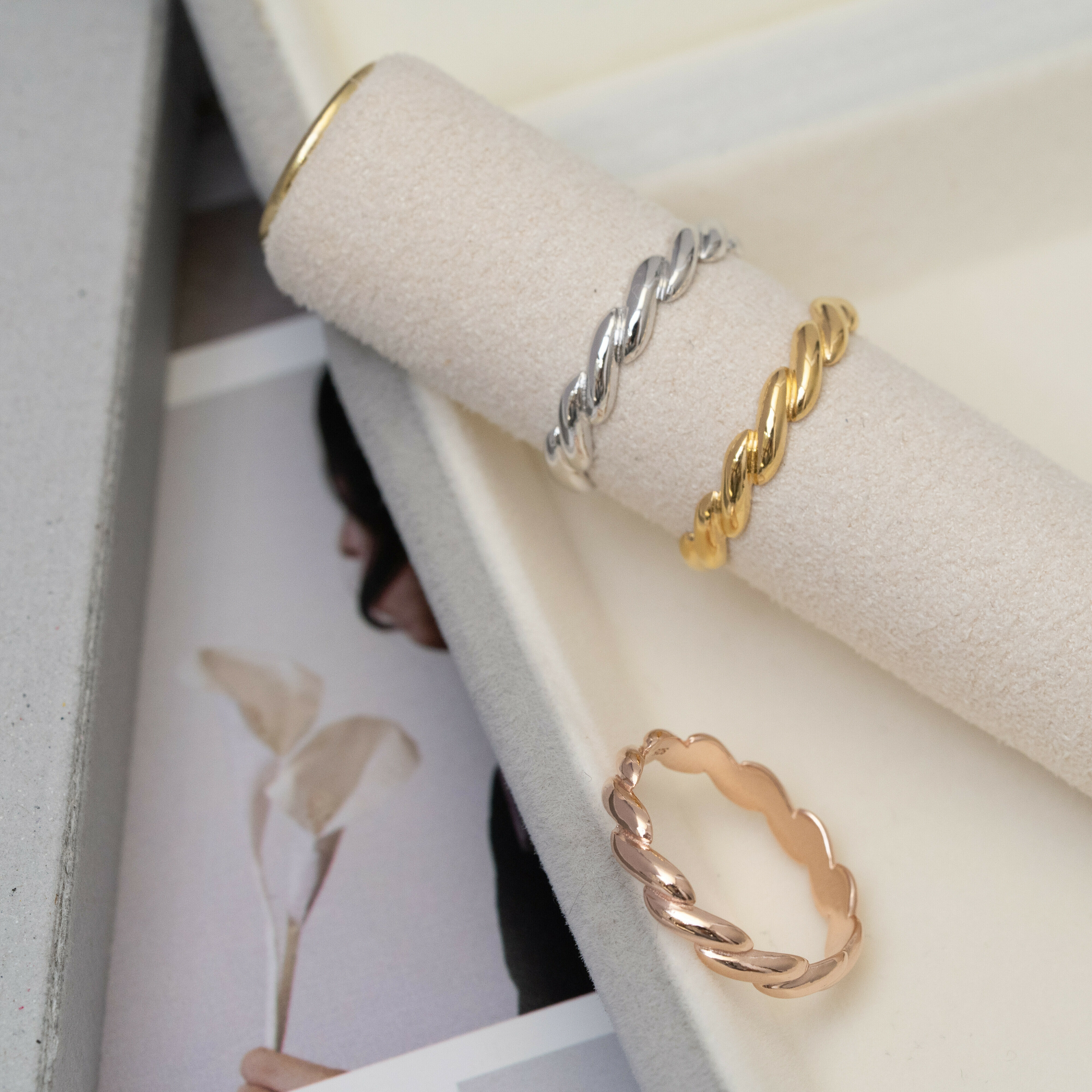 扭麻花戒指 svr23