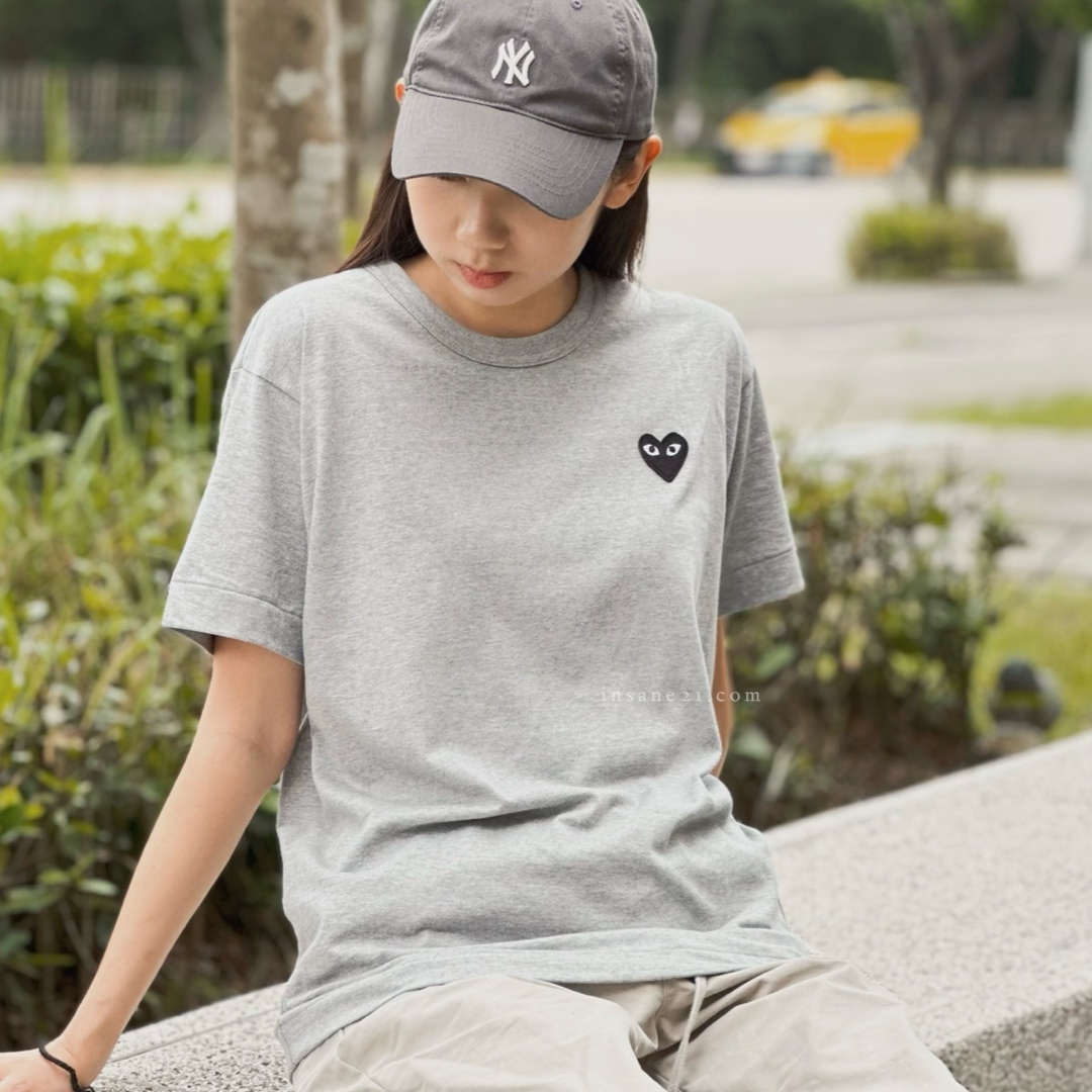 日本潮牌 Comme des GarcoNs 川久保玲 CDG 經典 愛心 灰 潮牌 play 純棉短袖 全新正品