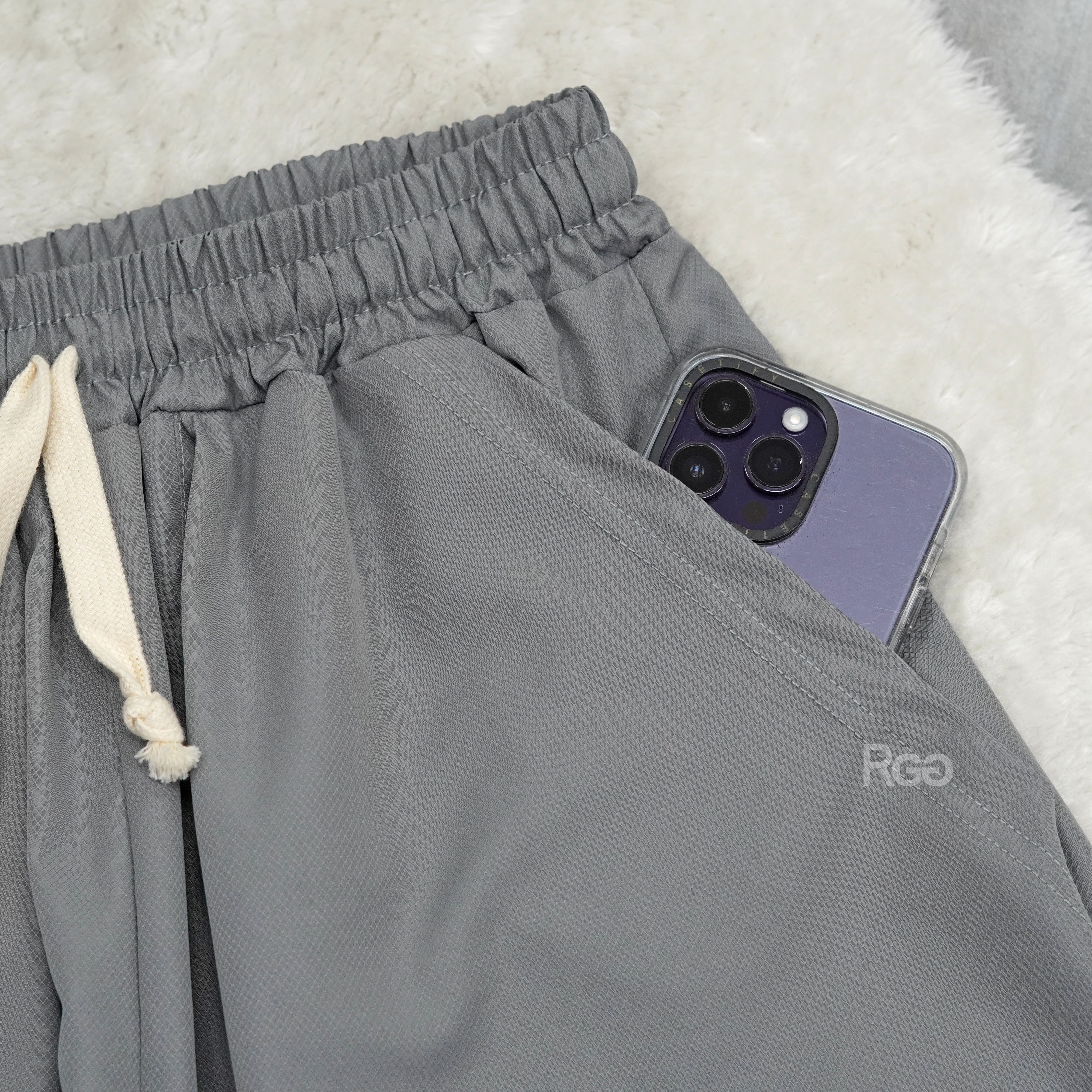 #24108 防潑水涼感立體口袋短褲口袋細節照