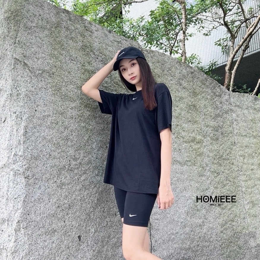 Nike Nsw 短袖 小勾 刺繡LOGO 落肩 寬鬆 女款 黑色 白色 [FD4150]