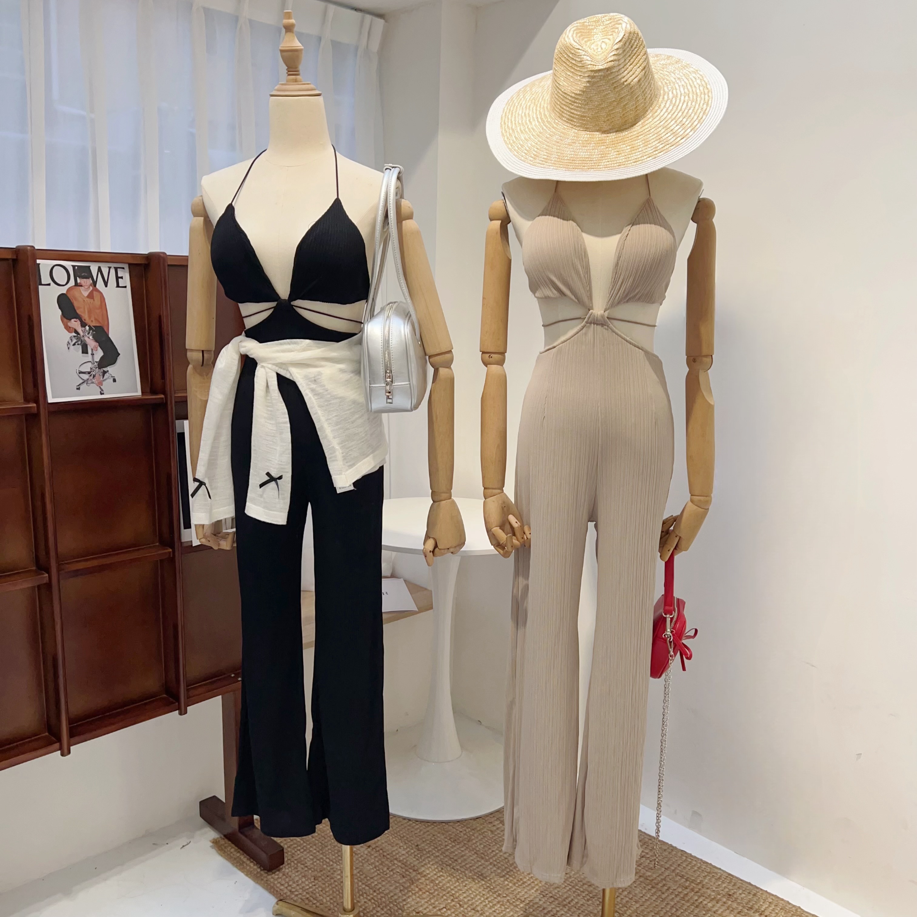 歐美露背綁帶連身褲