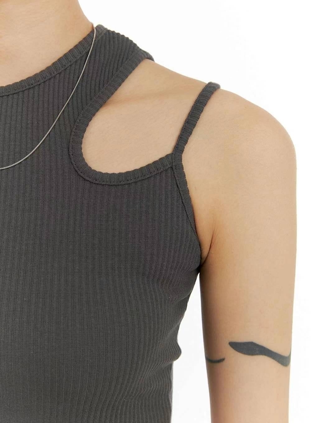 KR DALLY CROP TOP (3 COLORS)