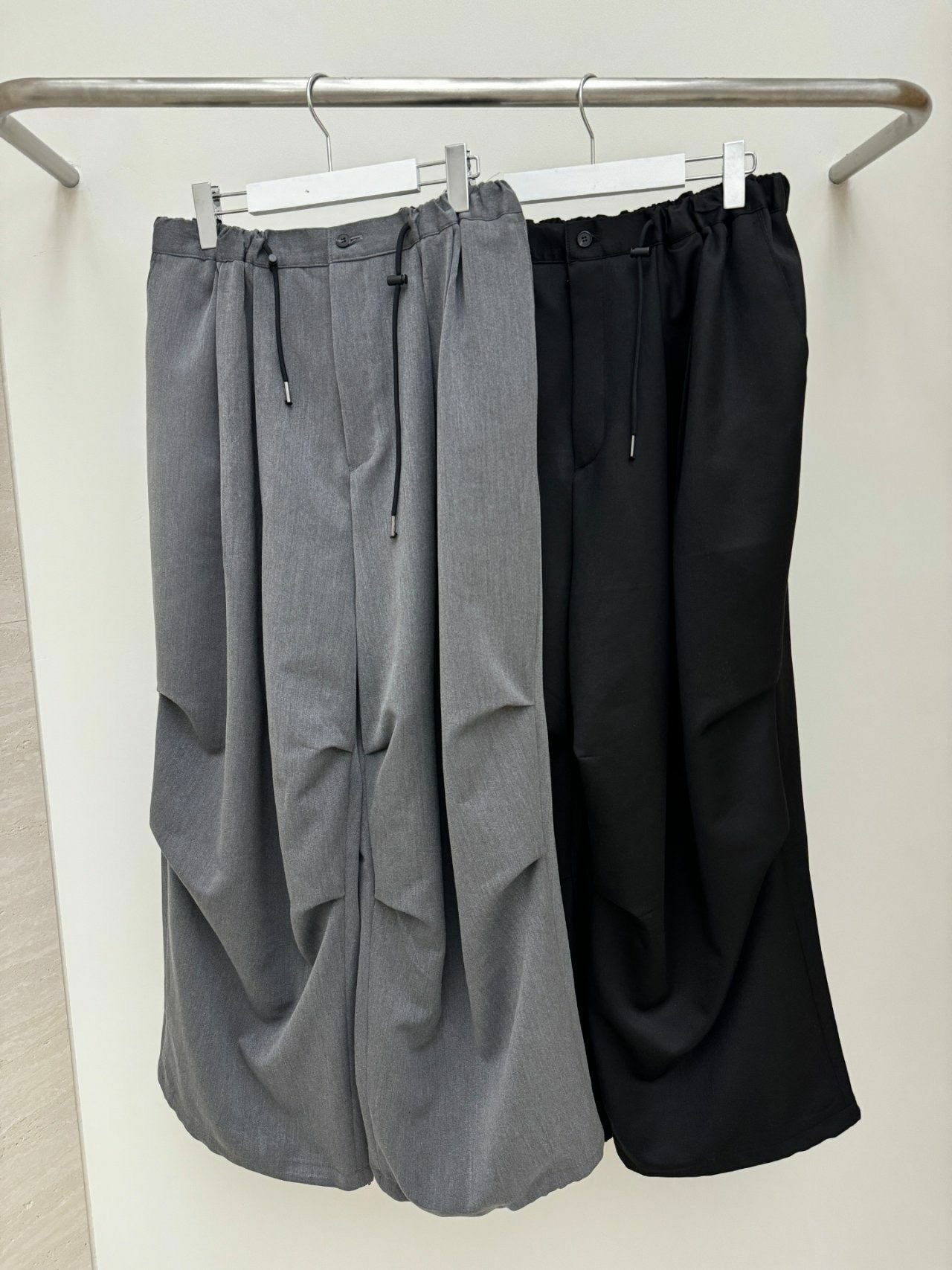 淨色鬆身西褲 GLAMOUR-009P