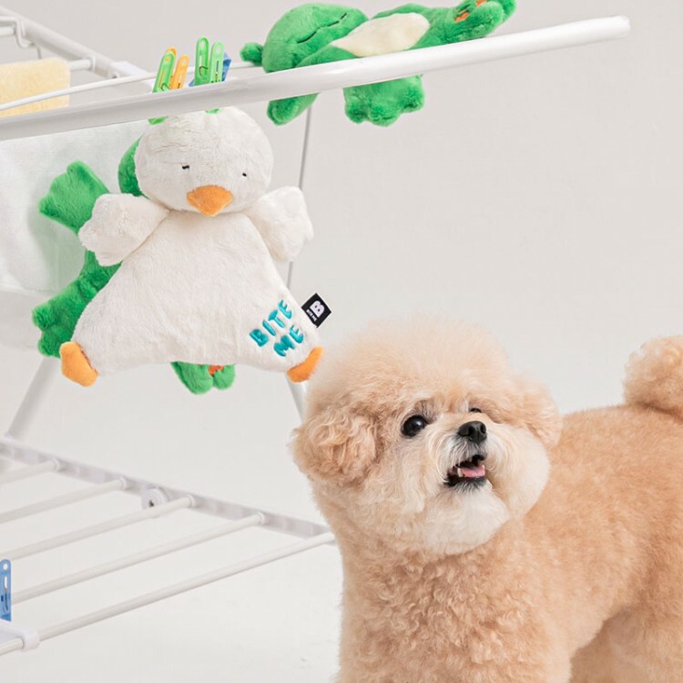 BITE ME-咬我鴨與蛙愛你