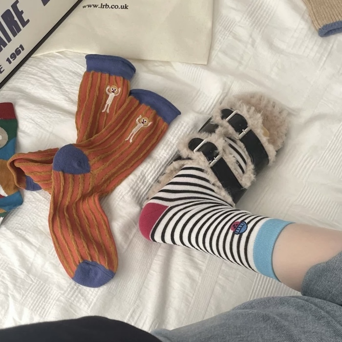 《42657》馬戲團趣味大配色中筒襪