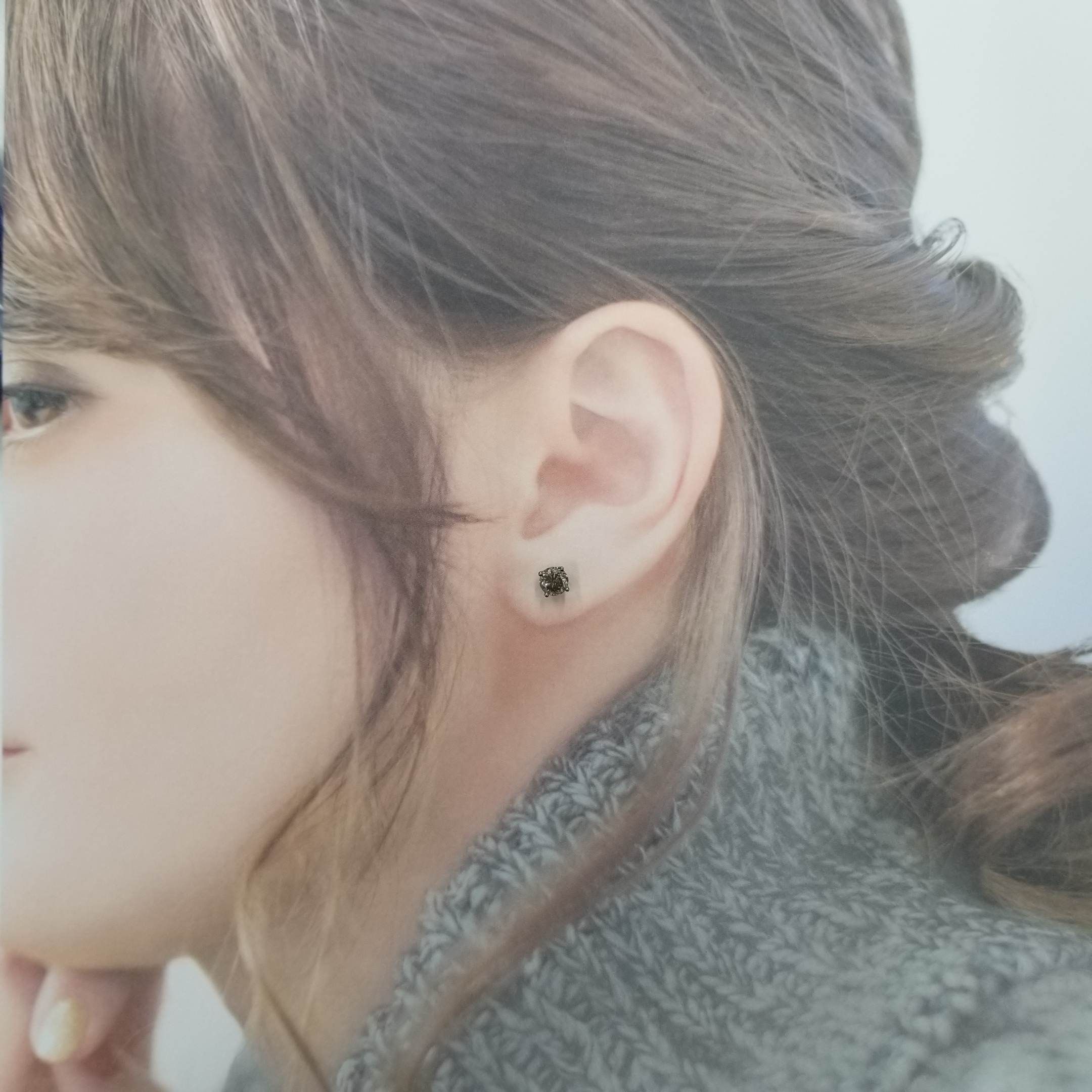 全新18K金【主石1卡22份咖啡色彩鑽】耳環