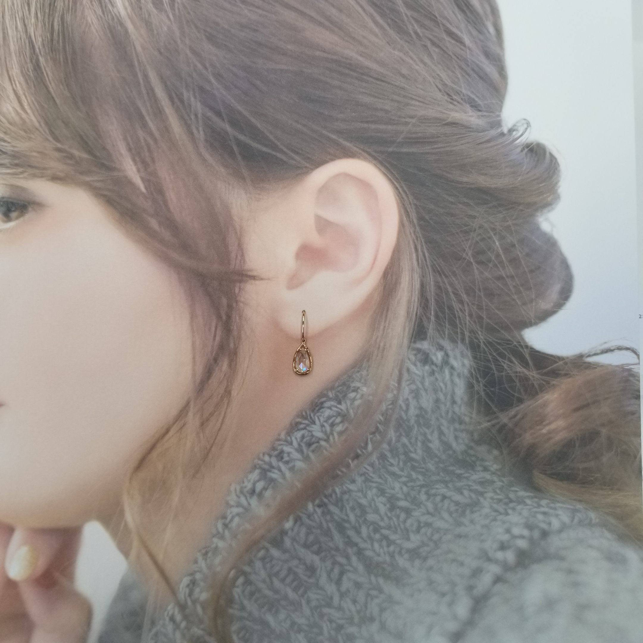 全新18K玫瑰金【主石 1卡3份梨形鑽石】吊耳環