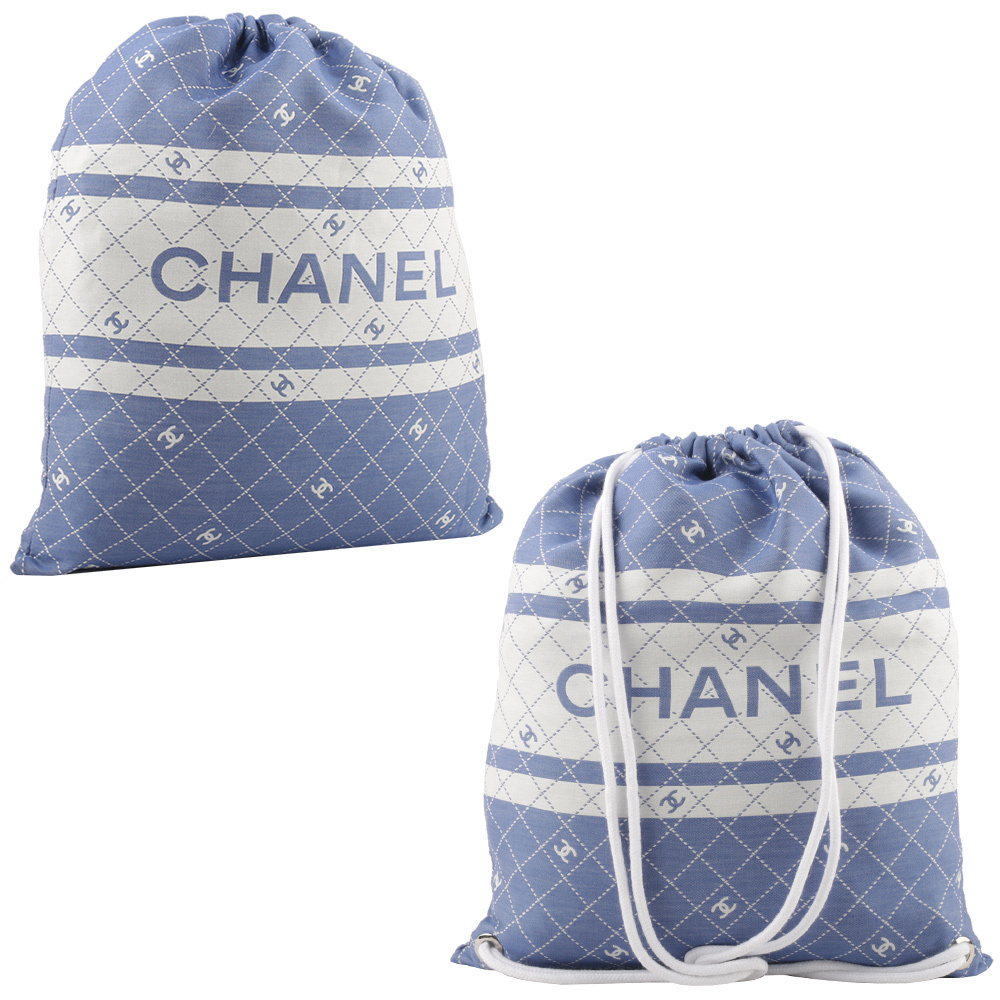 【CHANEL】CC Logo 標誌菱格紋棉質混絲束口後背包+浴巾組(藍色) AA9922 B16071 NW154