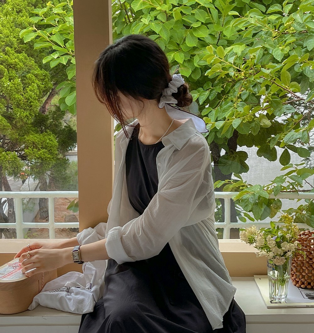 韓國grace muse授權 清新氣息四色飄逸薄透感襯衫