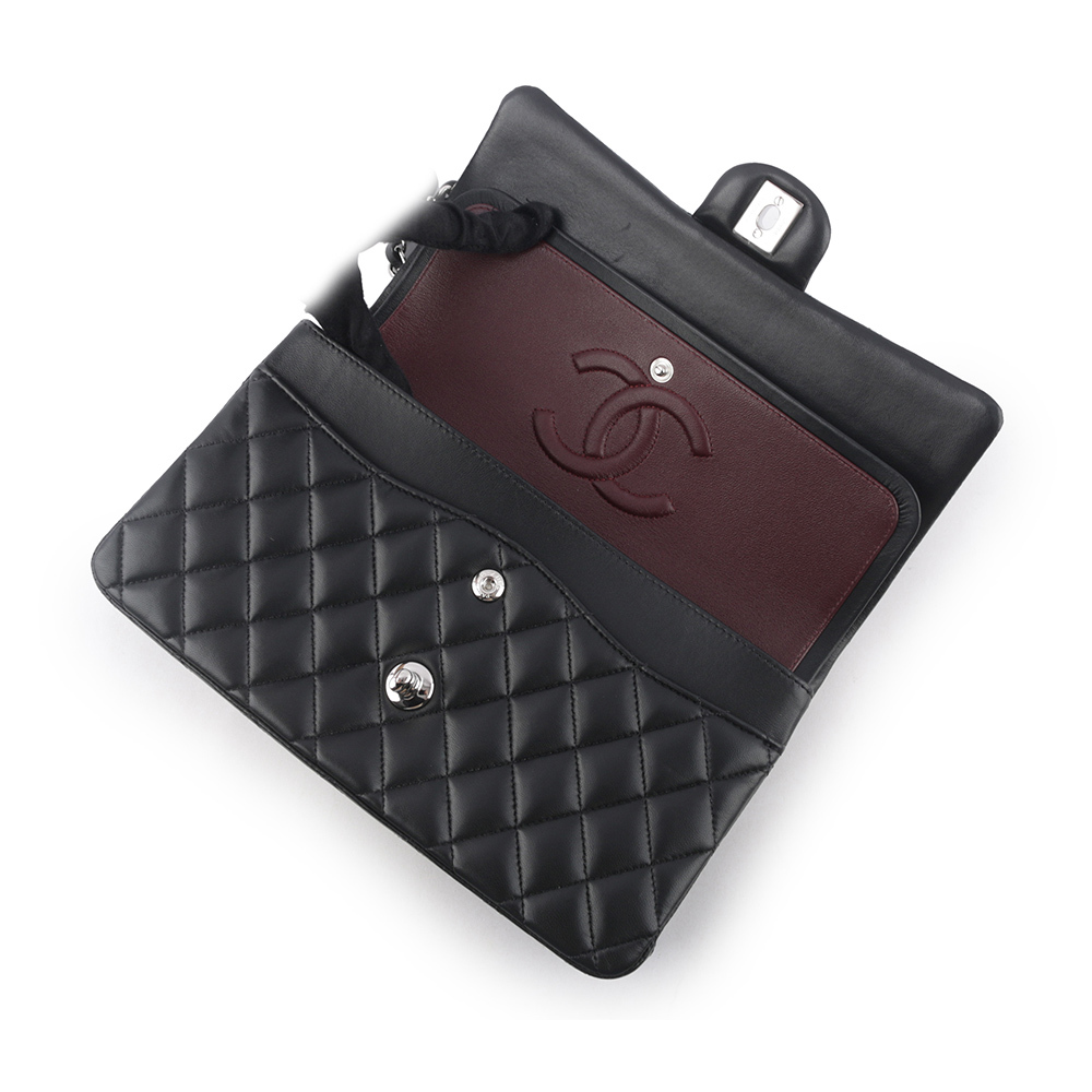 【CHANEL】銀釦菱格紋小羊皮 25cm COCO包(黑色) A01112 Y01480 94305