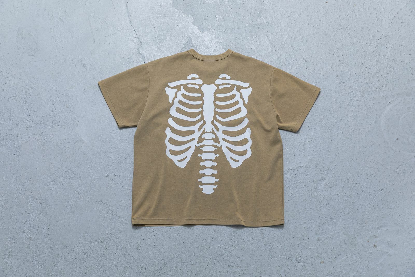 KILLASYSTEM 23S/S BONES WASHED TEE (水洗沙色)