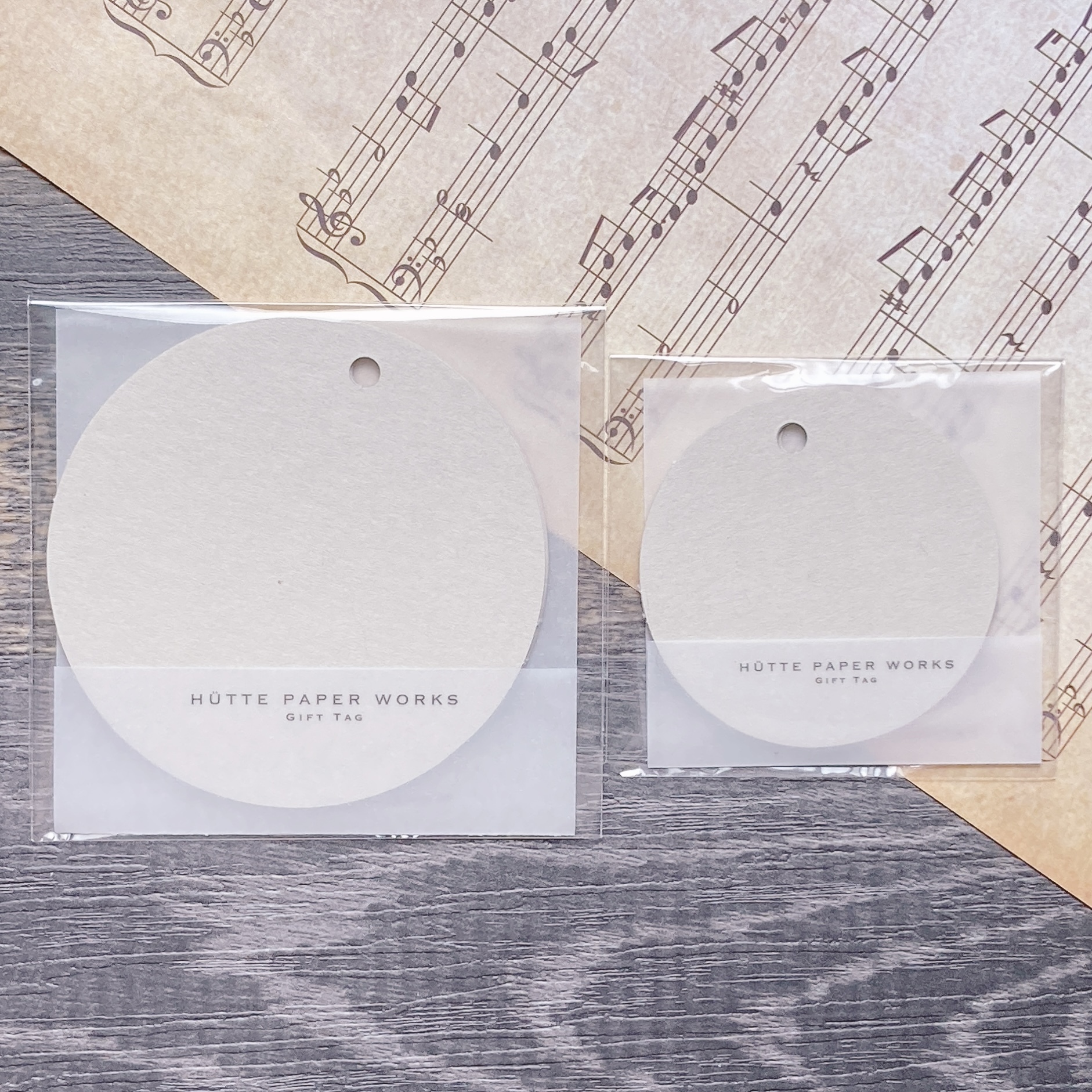Hutte paper work | 標籤圓形紙卡