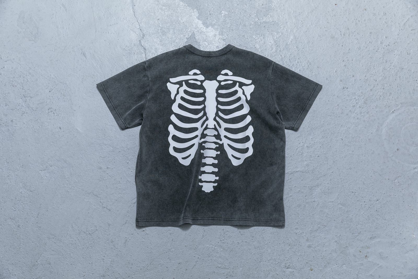 KILLASYSTEM 23S/S BONES WASHED TEE (水洗黑色)