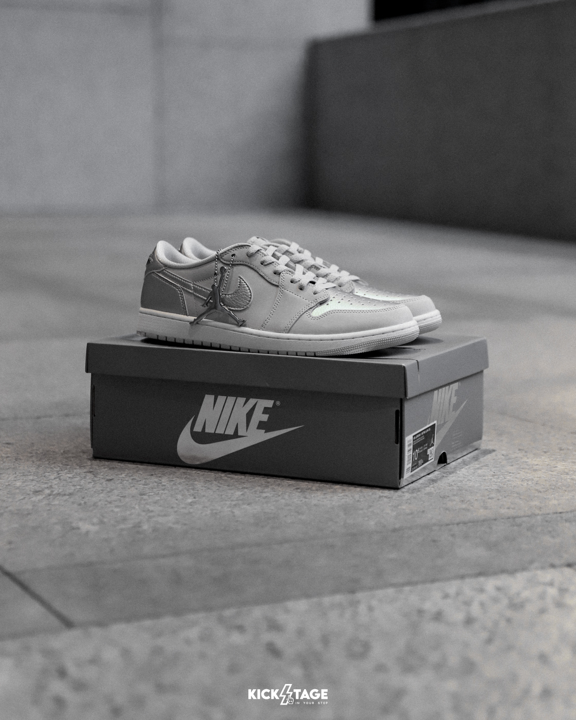 限時特價連線代購<57折，不退換> 男鞋 NIKE AIR JORDAN 1 LOW OG 'Silver' 金屬銀 低筒休閒鞋【CZ0790-002】AJ1 OG