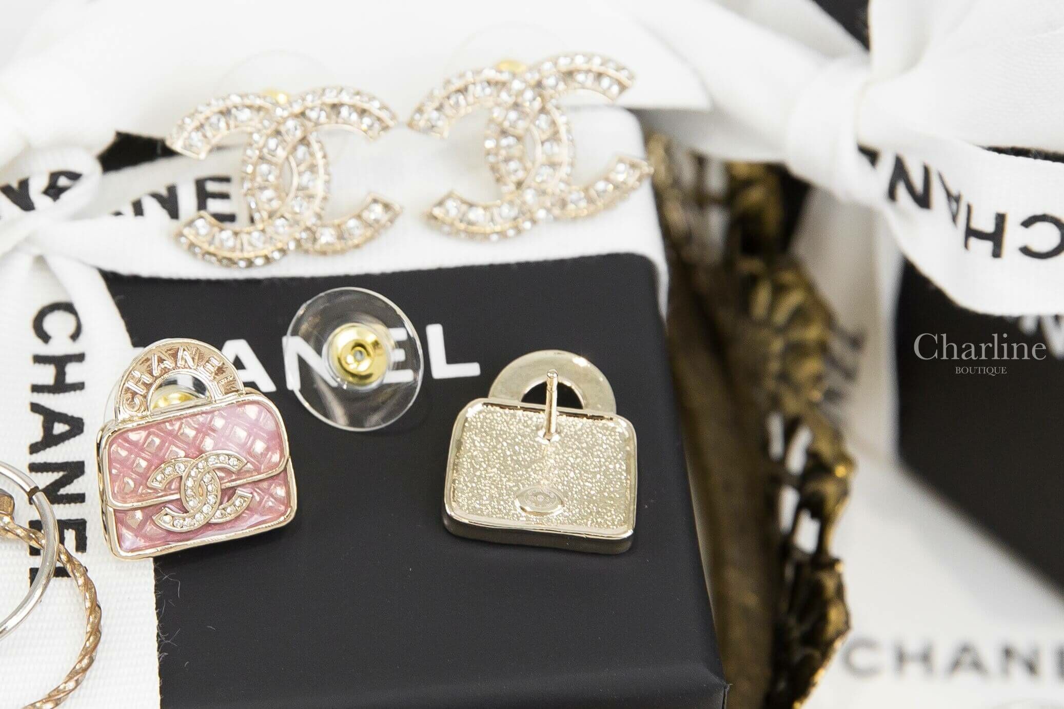 Chanel Earrings 金色水鑽雙CC字母粉色手提包包耳環-Charline Boutique 精品代購