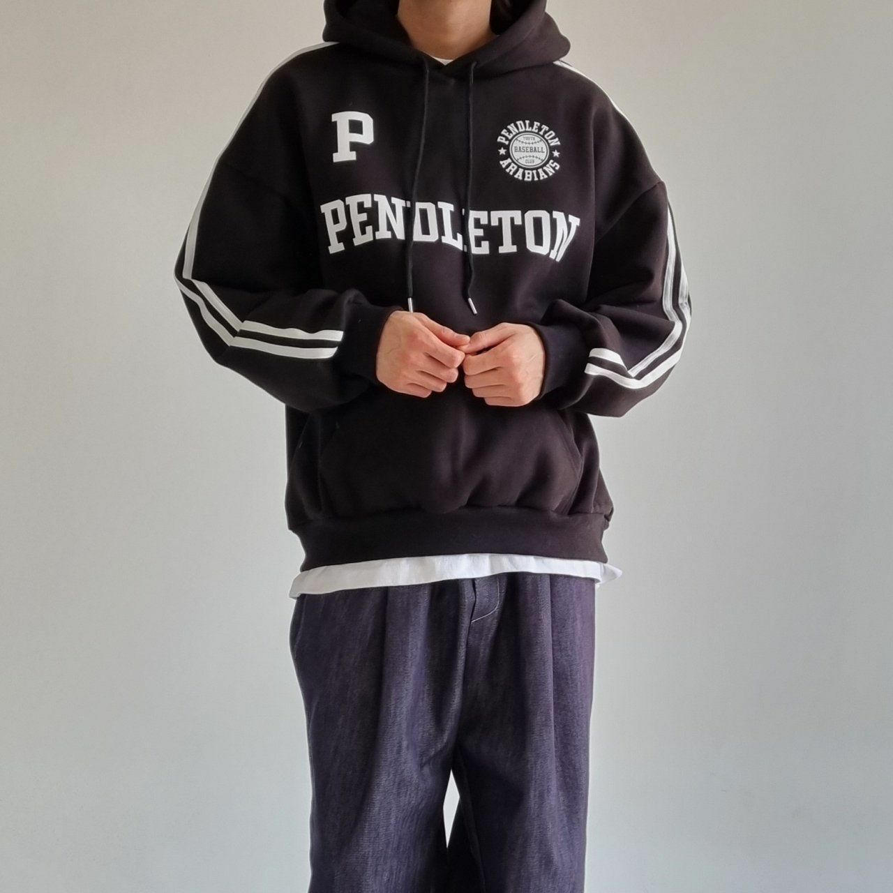 雙間英文字連帽衛衣 And Liberty-014T