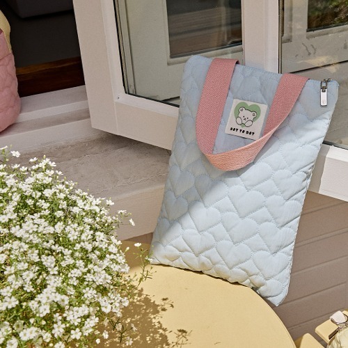 DOTvely愛心絎縫系列🍭-手拿袋  (竪向)