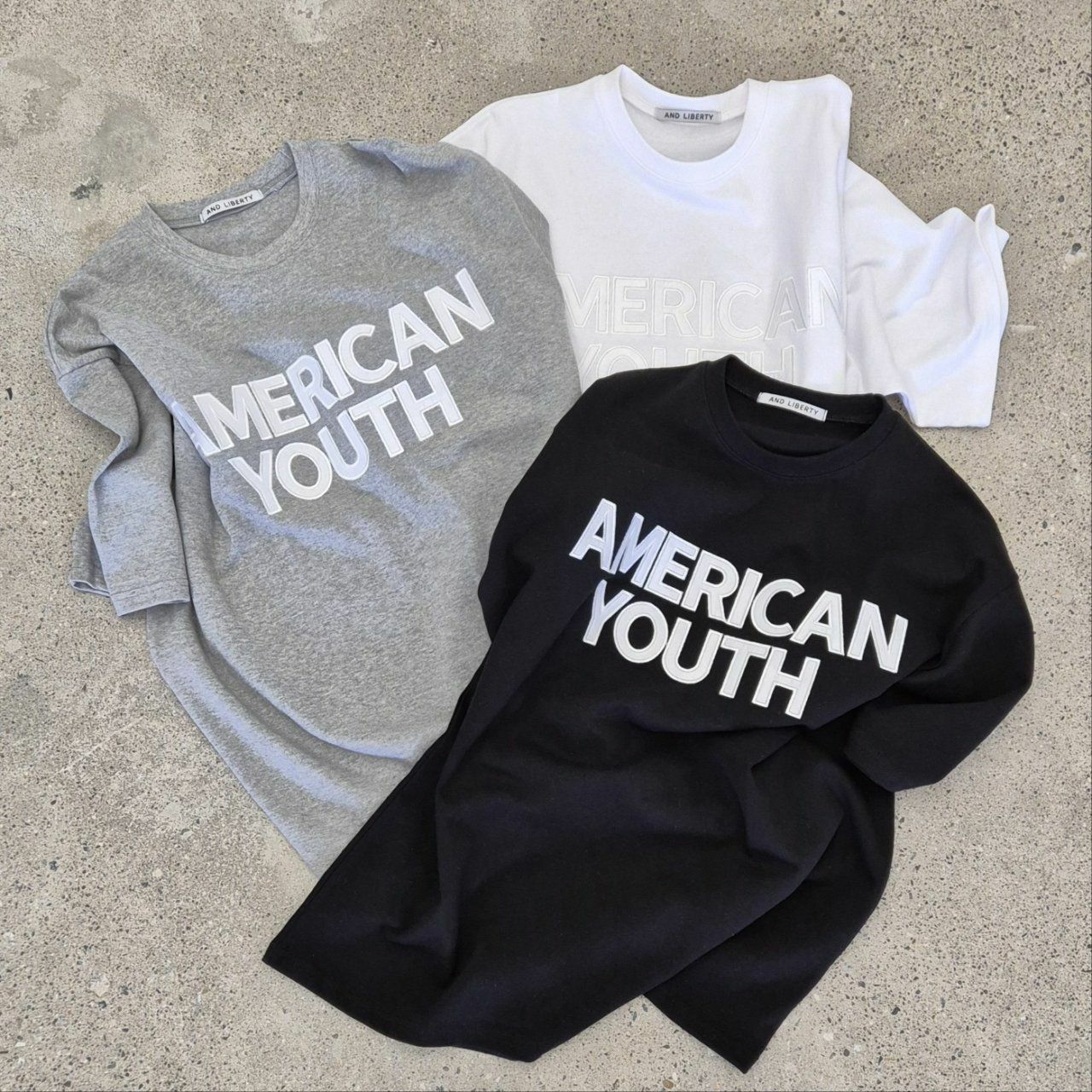 英文字短袖Tee And Liberty-028T