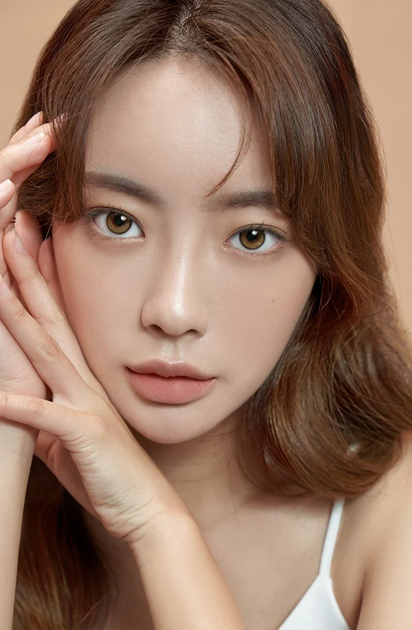 [日拋] Hapa Kristin 1 Day Secretive Kristin Antique Brown 古典金棕 日拋彩妝隱形眼鏡｜每盒10片