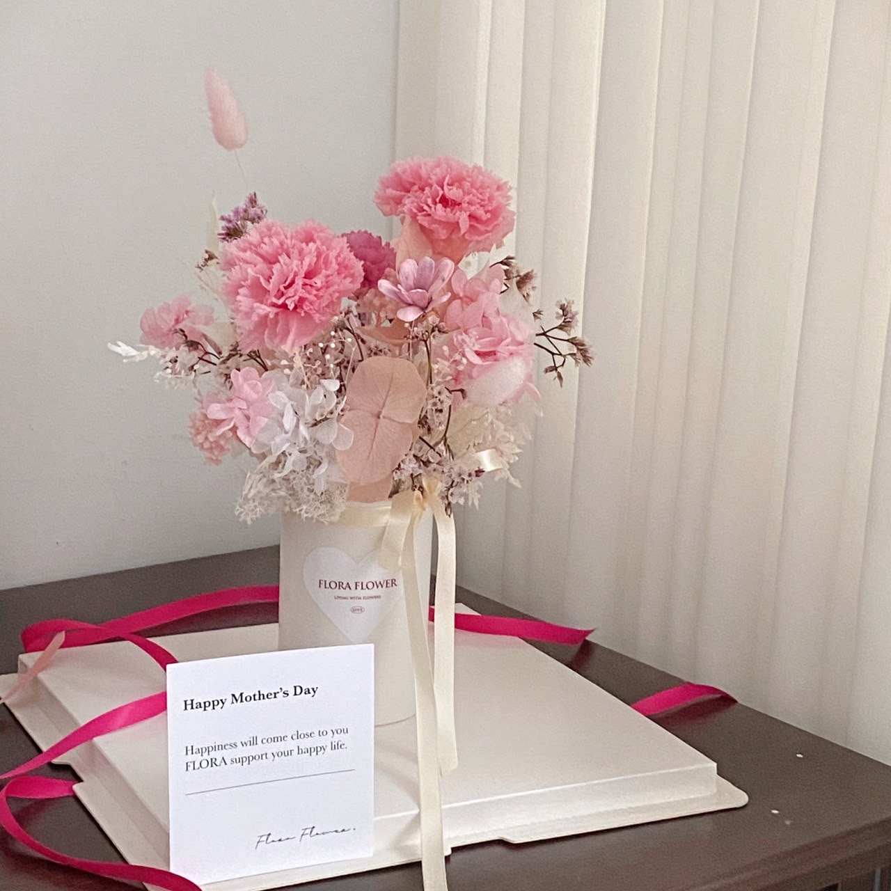 新品-康乃馨永生桌花(兩色)