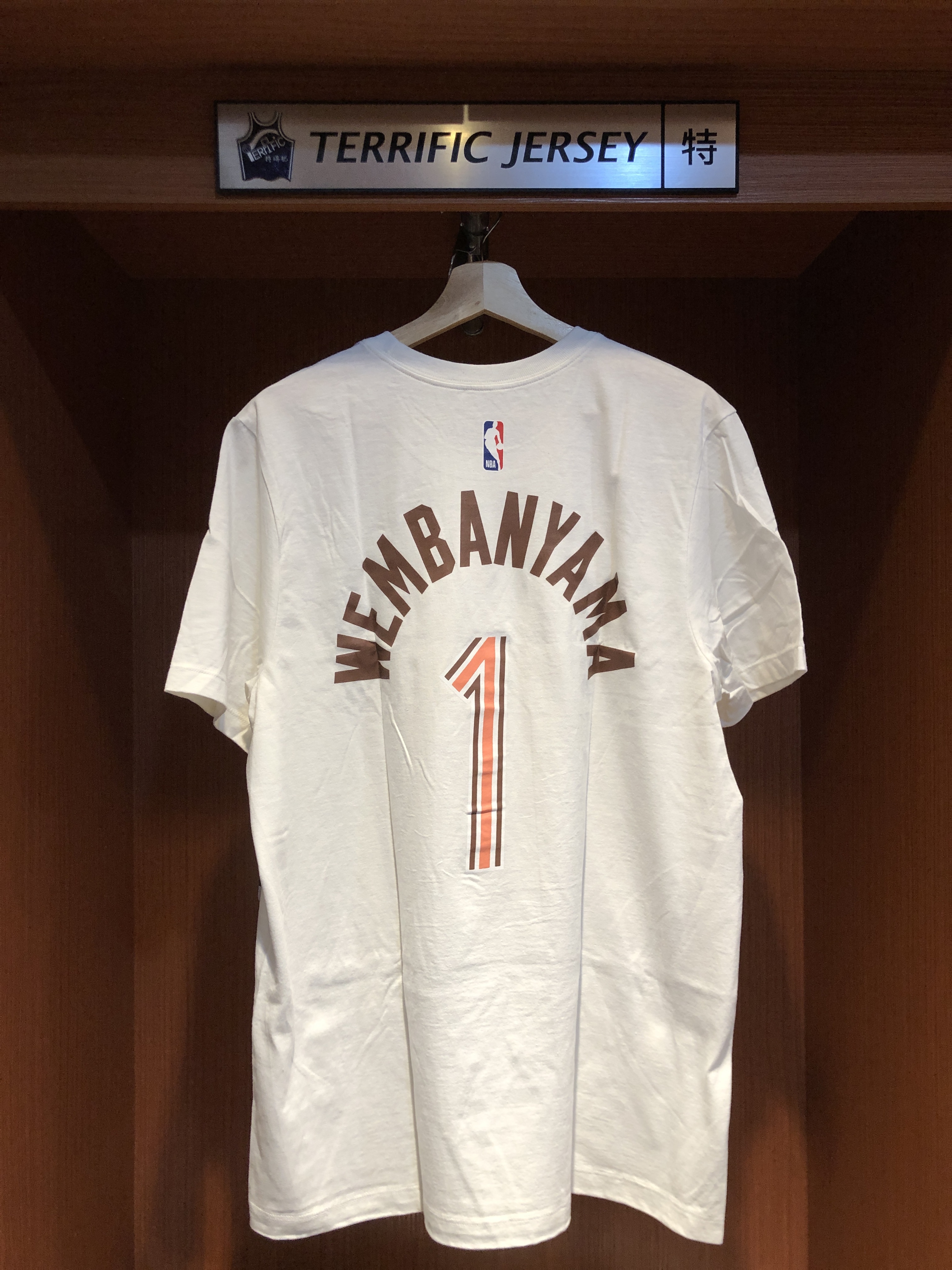 NBA短袖 Victor Wembanyama 聖安東尼奧馬刺城市 City Nike Player Name Tee 棉質 短袖 全新