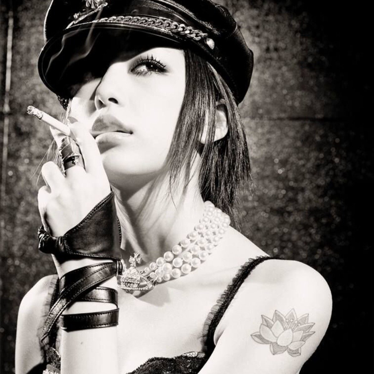 𝐈𝐍 𝐒𝐓𝐎𝐂𝐊!˼ Vivienne Westwood Armour 925 Ring 𝐈𝐍 𝐒𝐓𝐎𝐂𝐊!˼ Vivienne Westwood Armour 925 Ring