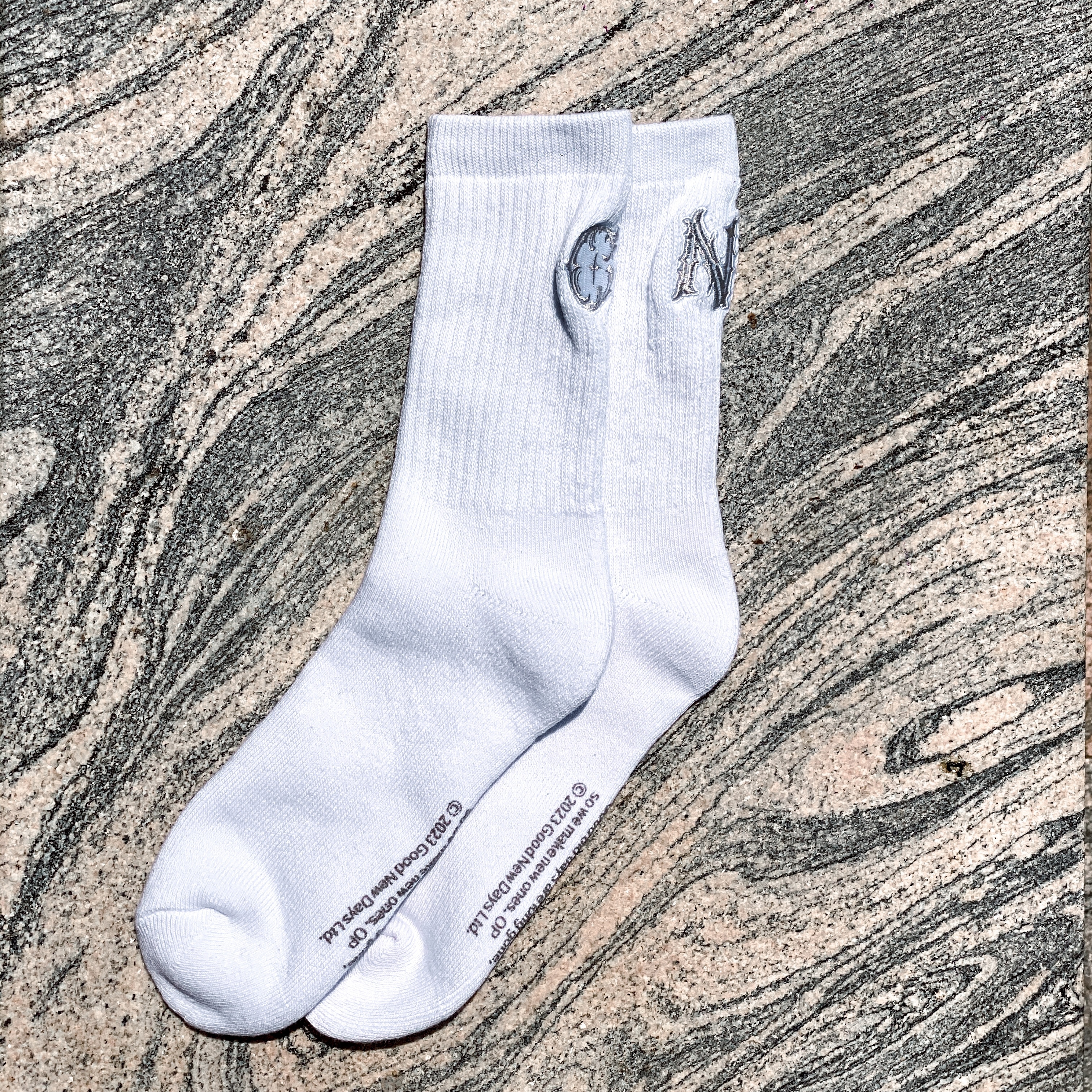 高爾宣 OSN－CTRL+N 「新視界」演唱會 限定LOGO 運動襪 (CN)