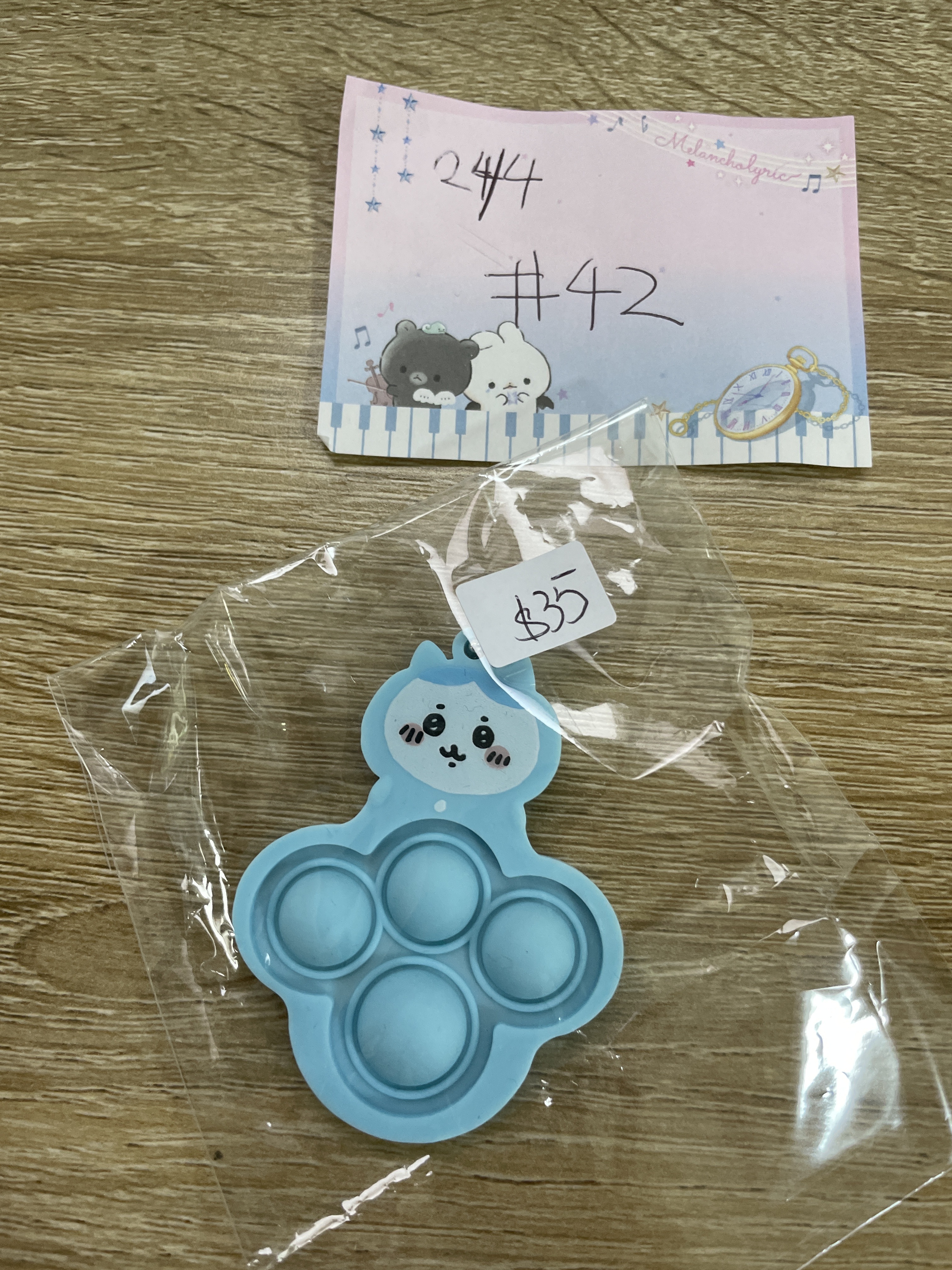 CHIIKAWA 八字貓 掛件#42