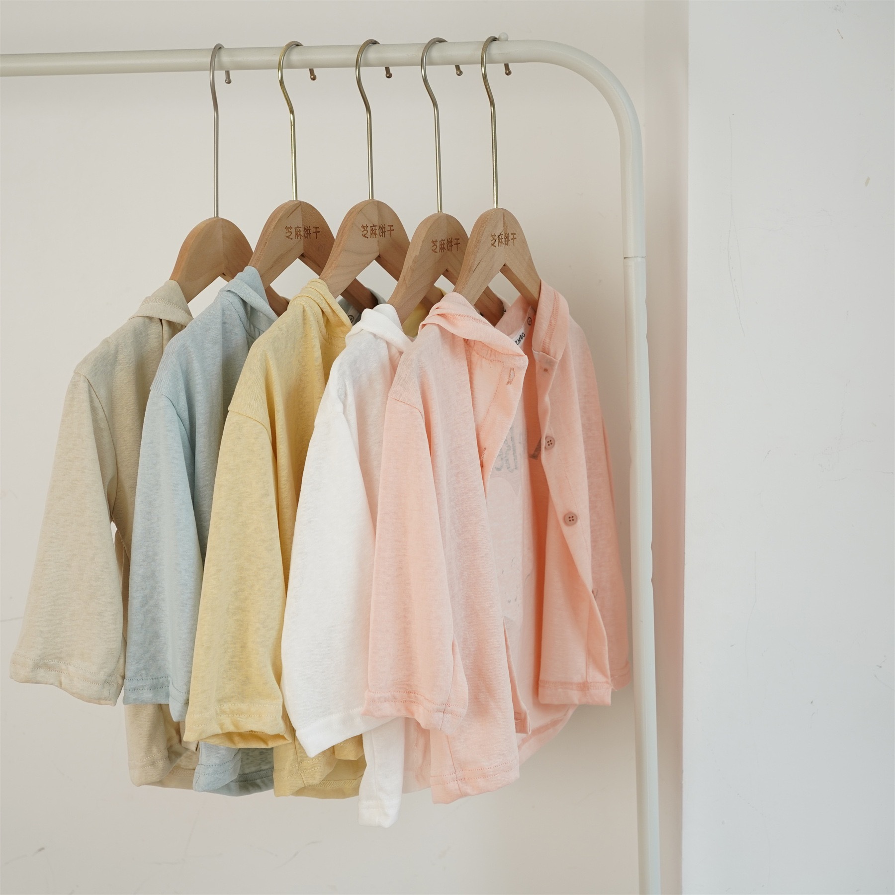 粉嫩糖果熊防曬外套